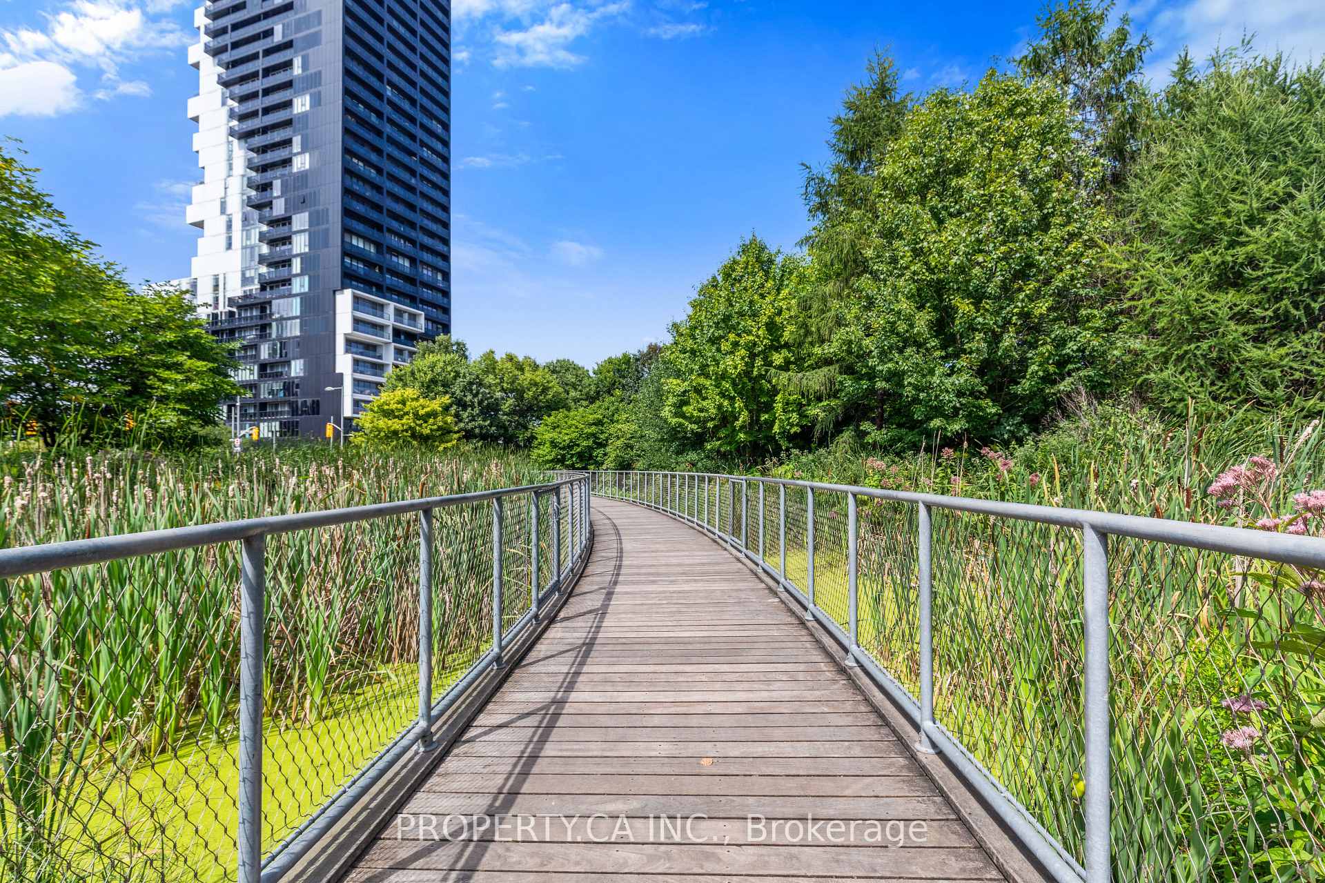 120 Bayview Avenue N122, Toronto Unit: N122