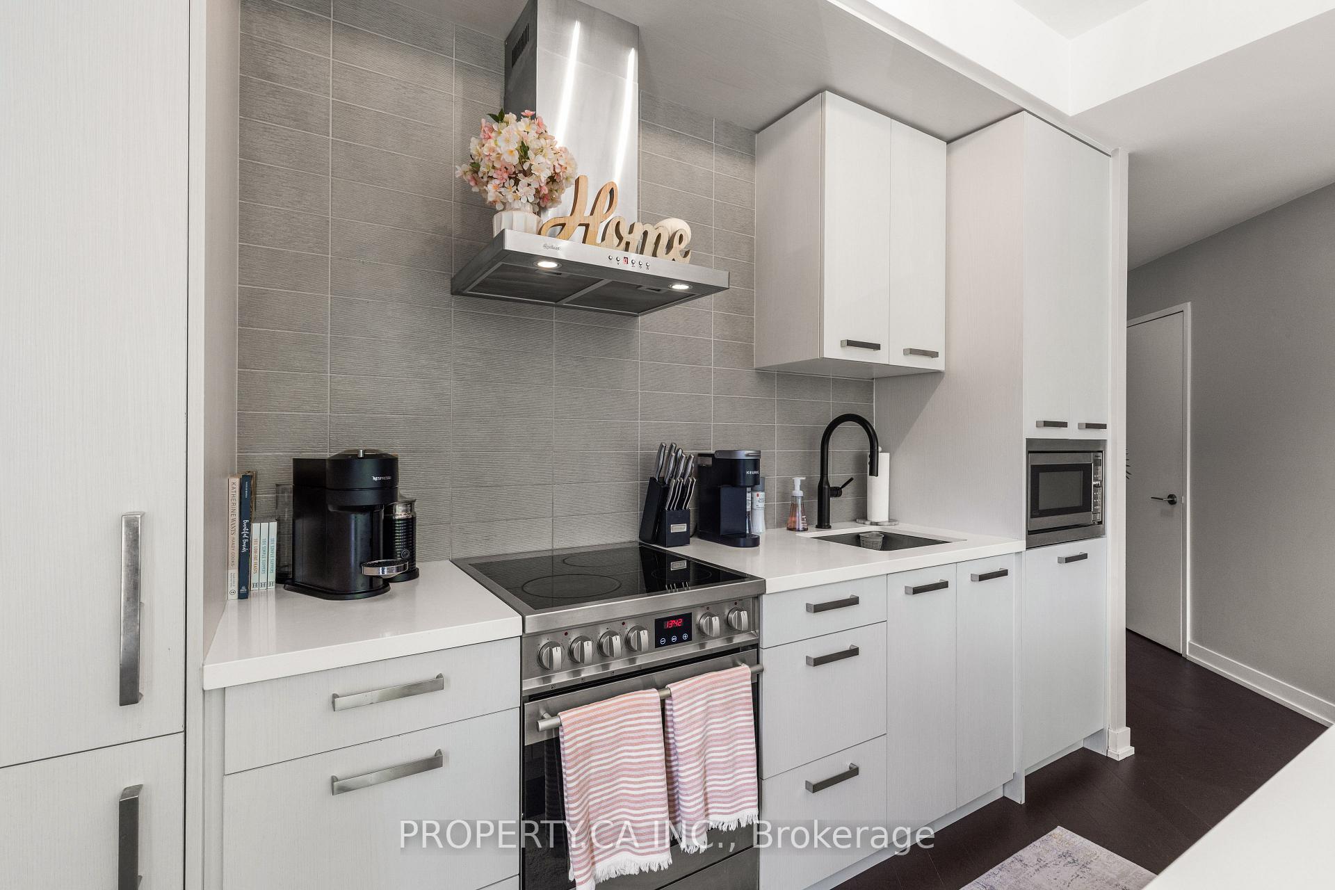 120 Bayview Avenue N122, Toronto Unit: N122