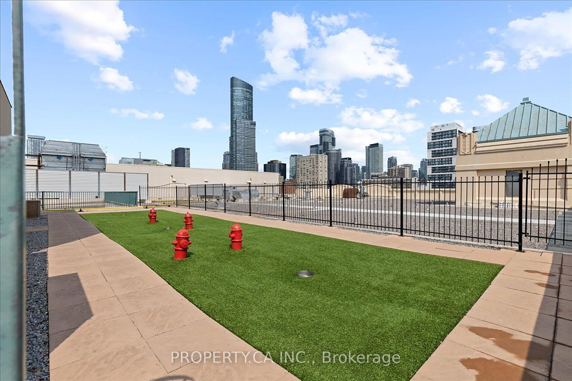 155 Dalhousie Street Ph61, Toronto Unit: Ph61