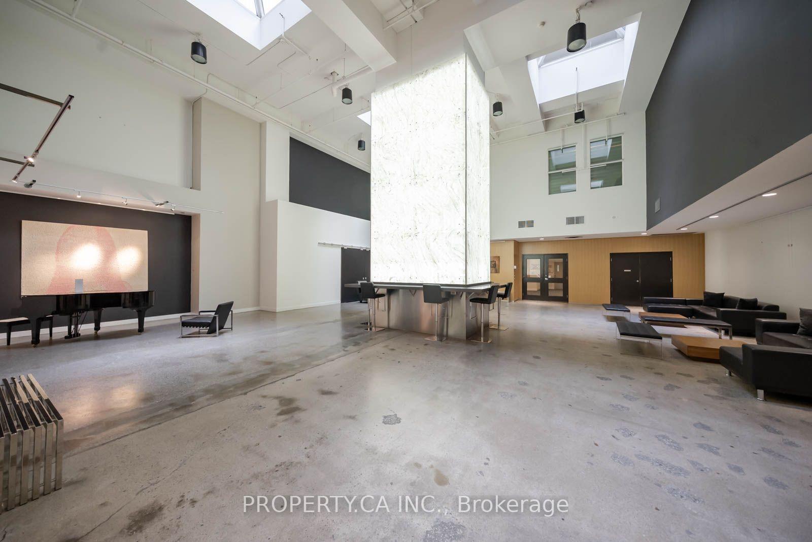 155 Dalhousie Street Ph61, Toronto Unit: Ph61