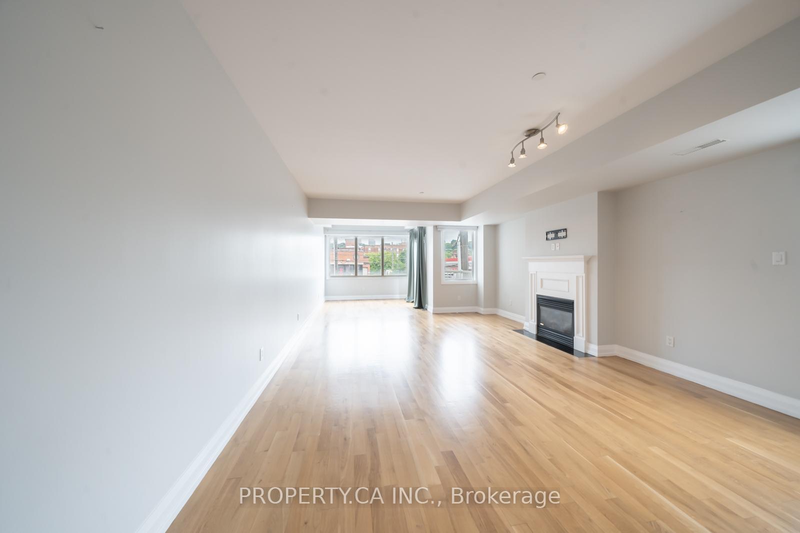 473 Dupont Street 2, Toronto Unit: 2