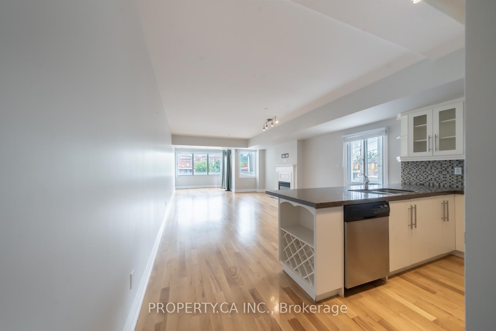 473 Dupont Street 2, Toronto Unit: 2