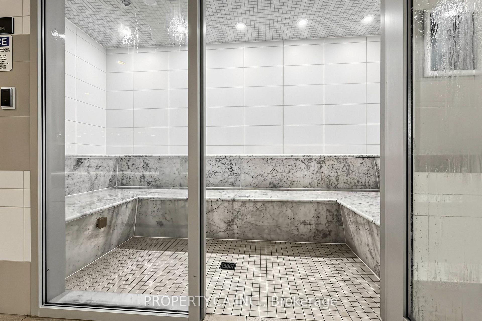 111 St Clair Avenue W 1508, Toronto Unit: 1508