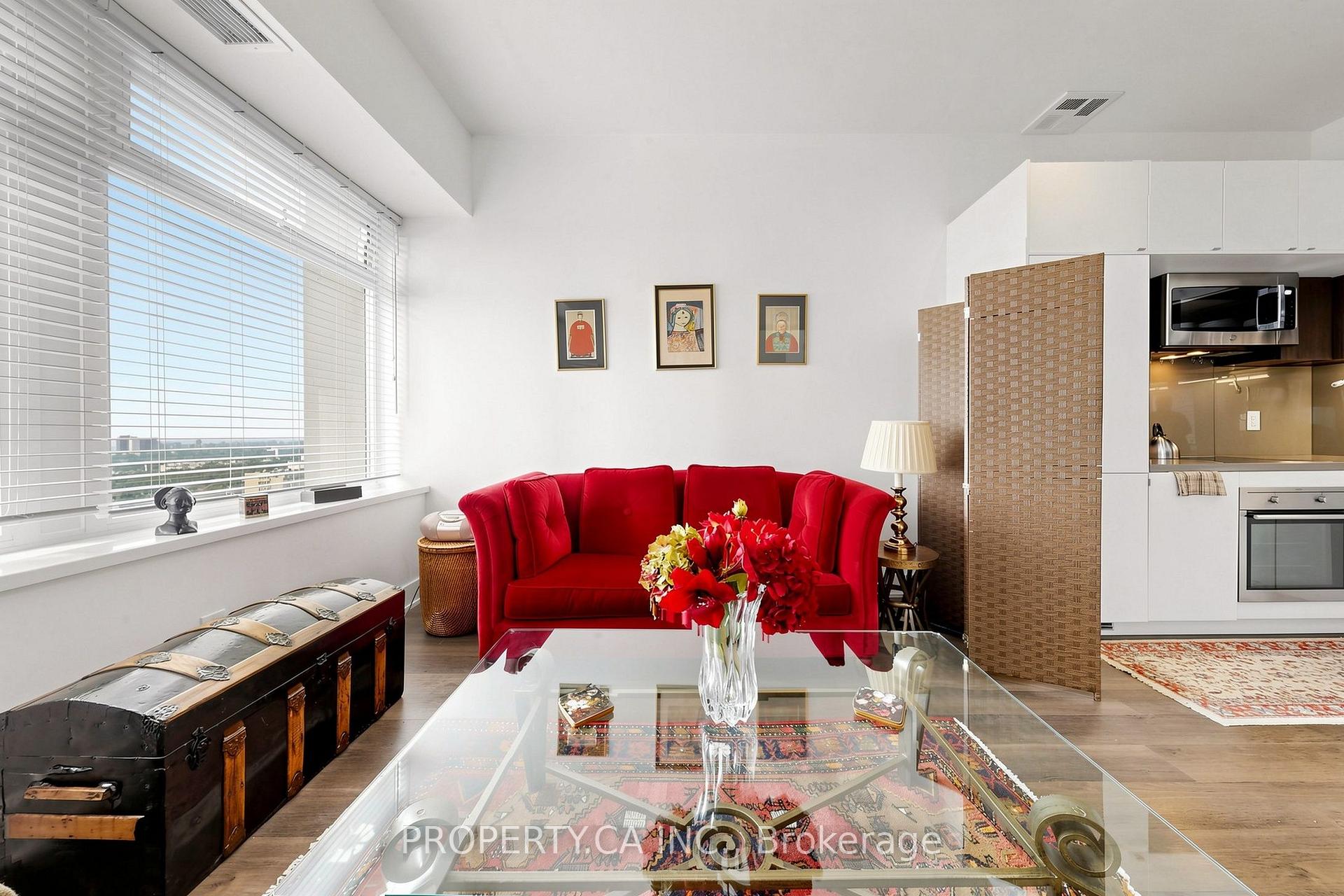 111 St Clair Avenue W 1508, Toronto Unit: 1508