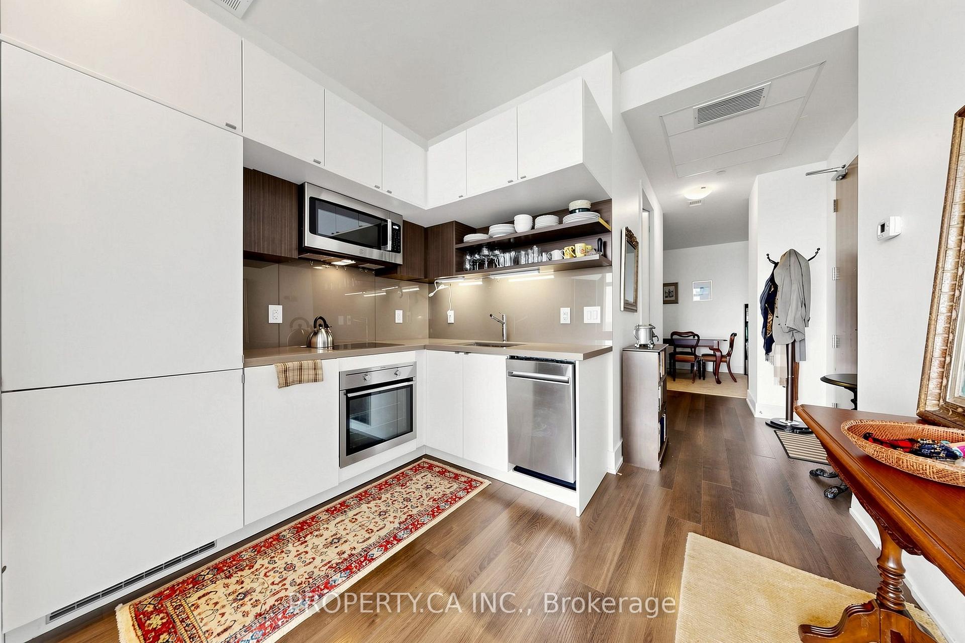 111 St Clair Avenue W 1508, Toronto Unit: 1508