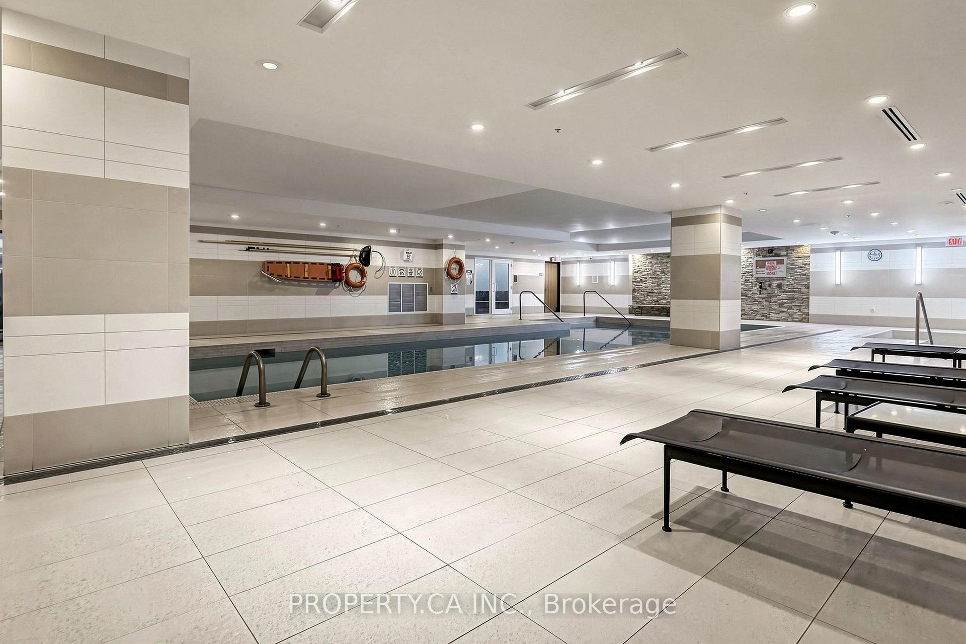 111 St Clair Avenue W 1508, Toronto Unit: 1508