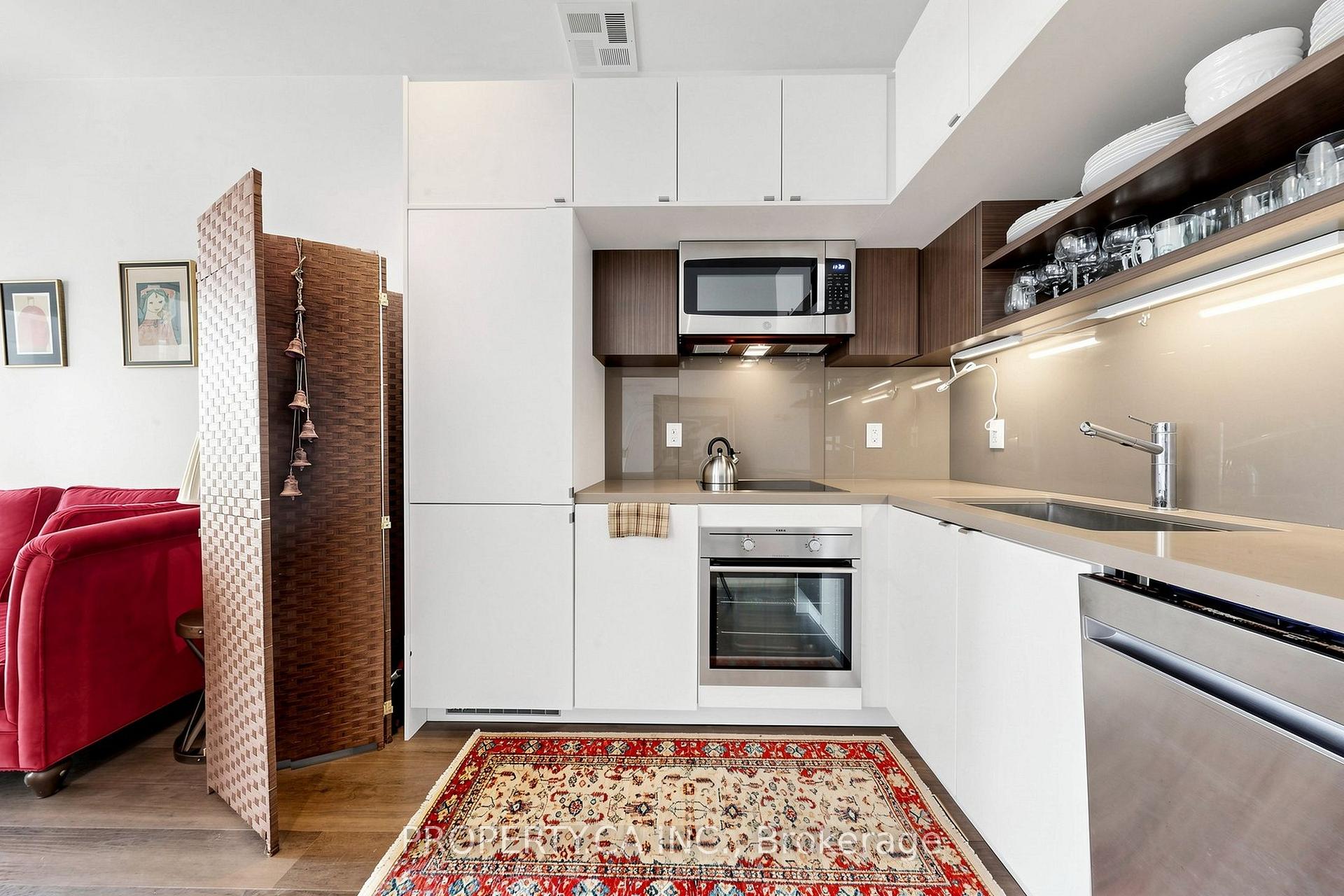 111 St Clair Avenue W 1508, Toronto Unit: 1508