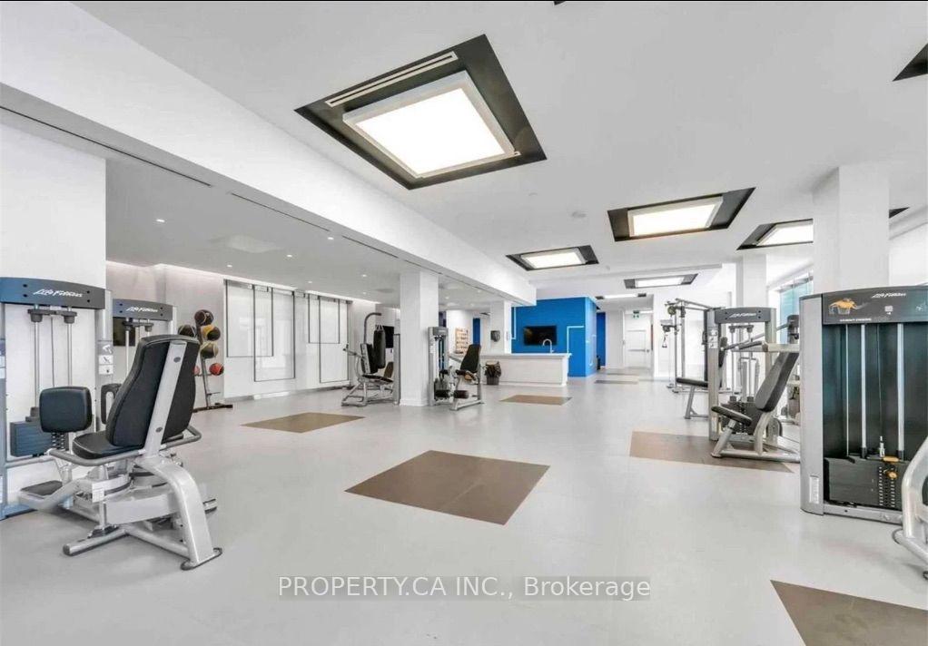 99 Broadway Avenue 3011, Toronto Unit: 3011
