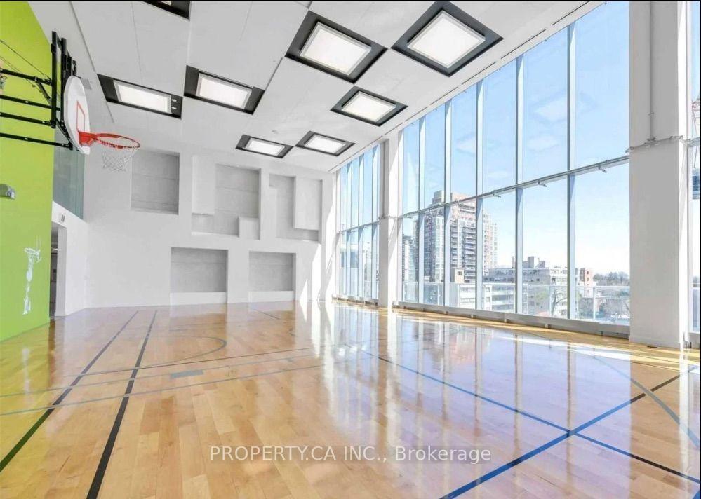 99 Broadway Avenue 3011, Toronto Unit: 3011