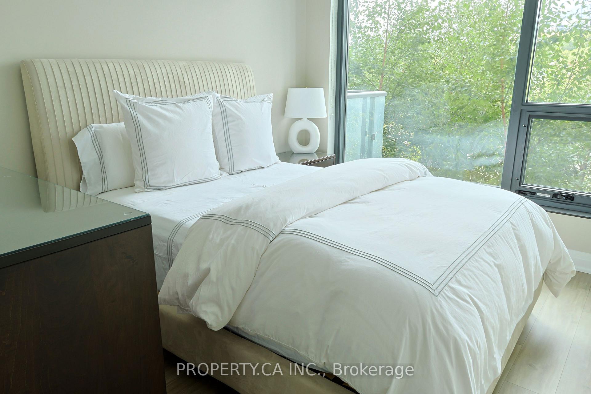 280 Howland Avenue 424, Toronto Unit: 424