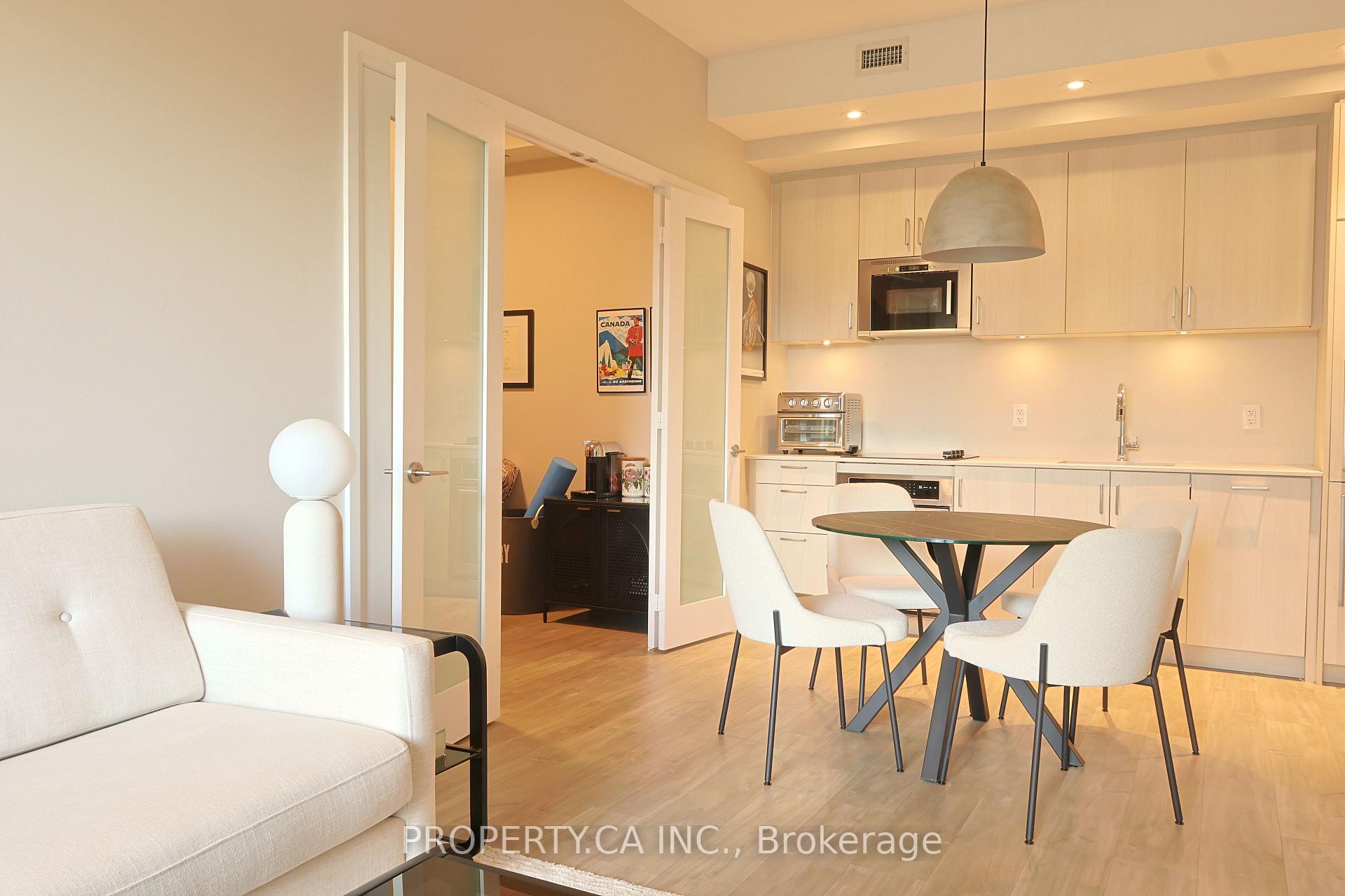 280 Howland Avenue 424, Toronto Unit: 424