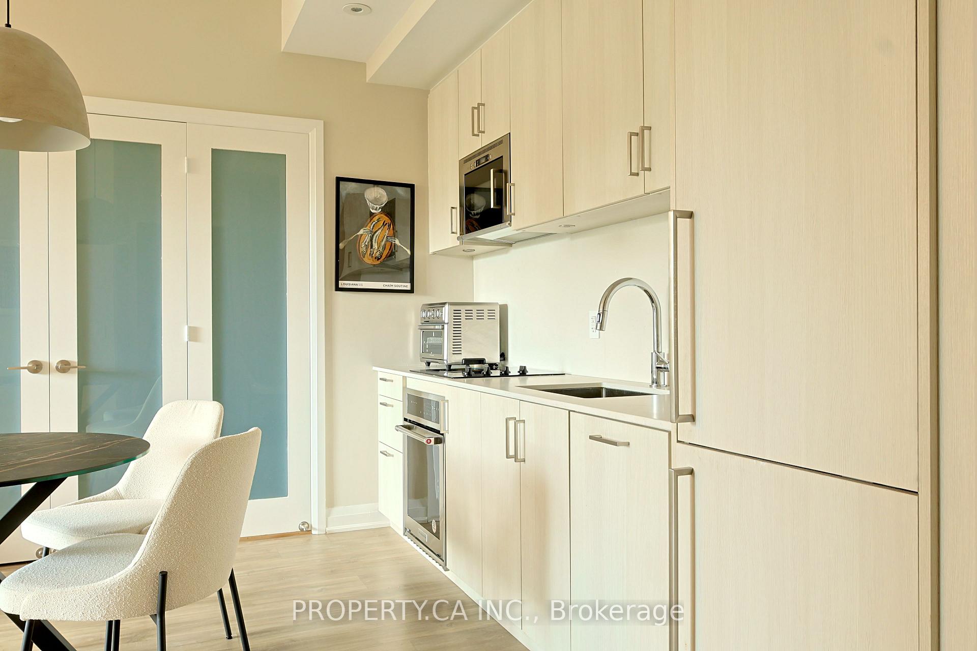 280 Howland Avenue 424, Toronto Unit: 424