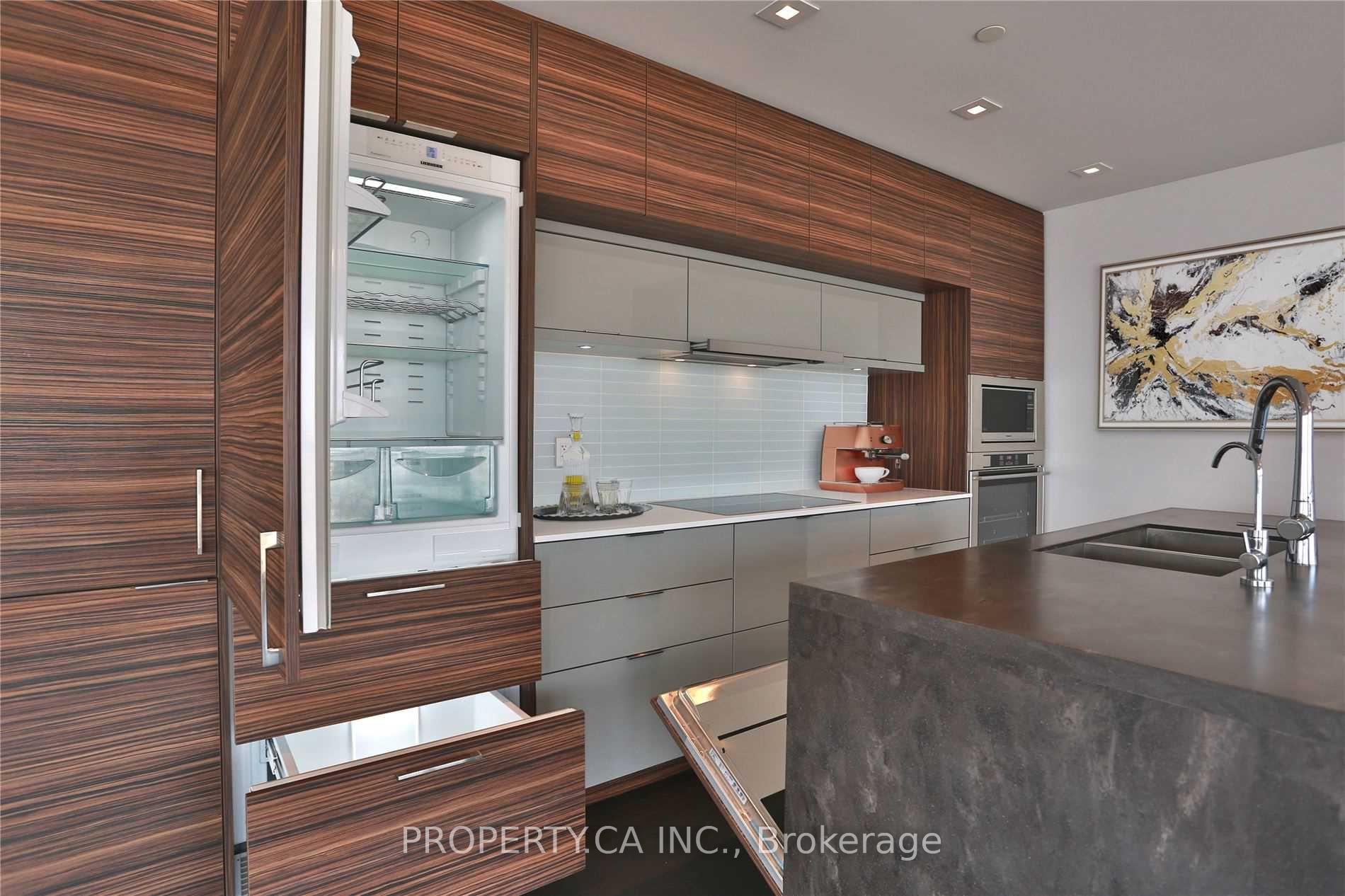 88 Scott Street 4906, Toronto Unit: 4906