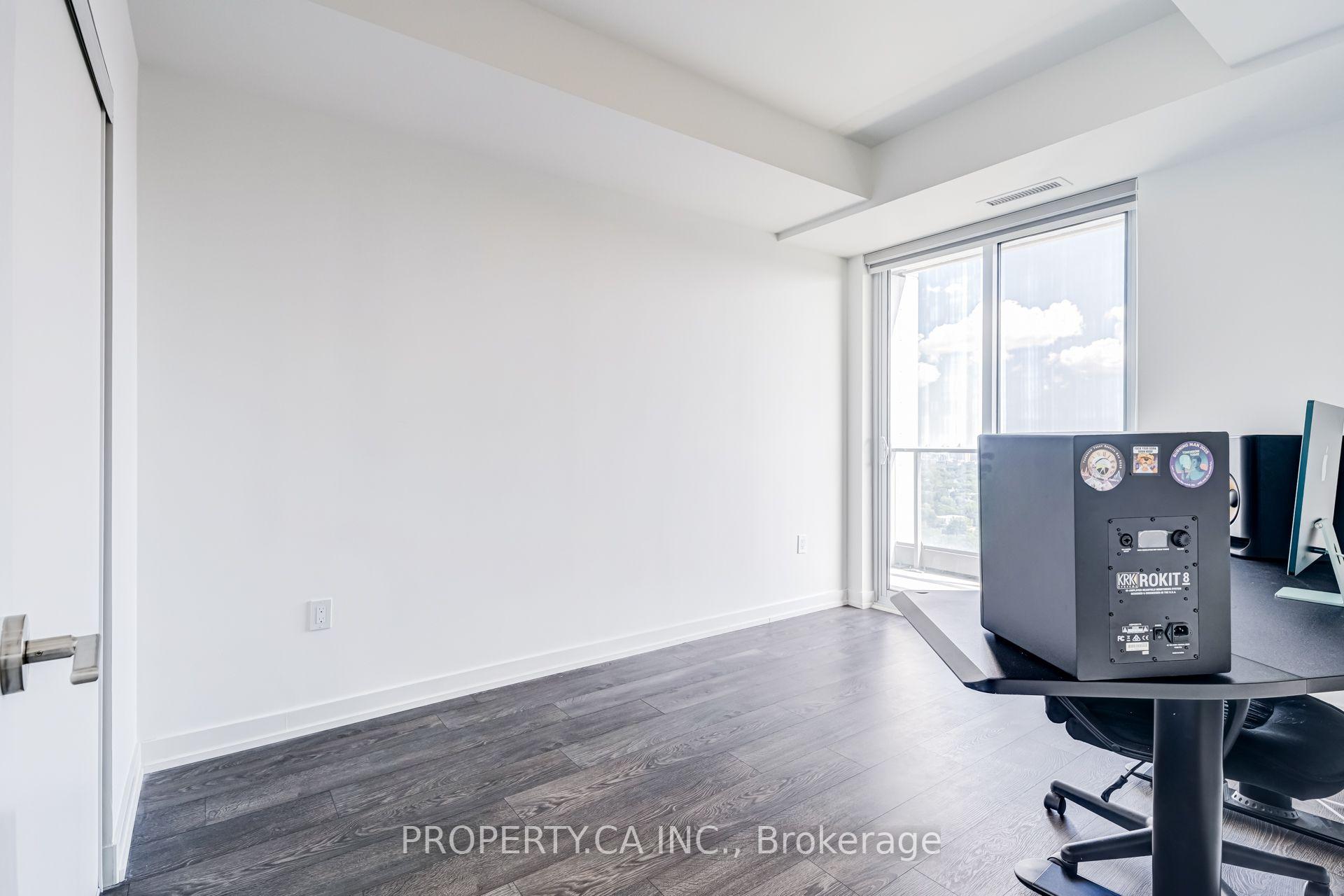 8 Olympic Garden Drive 2903, Toronto Unit: 2903