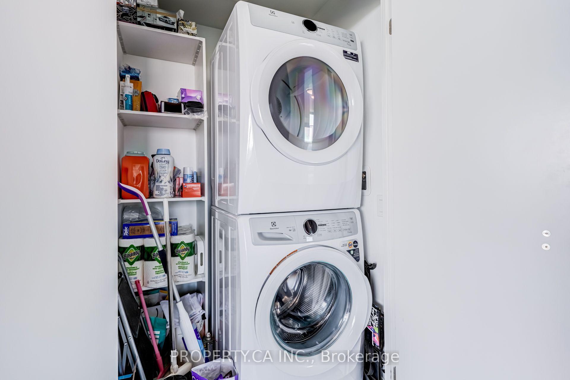 8 Olympic Garden Drive 2903, Toronto Unit: 2903