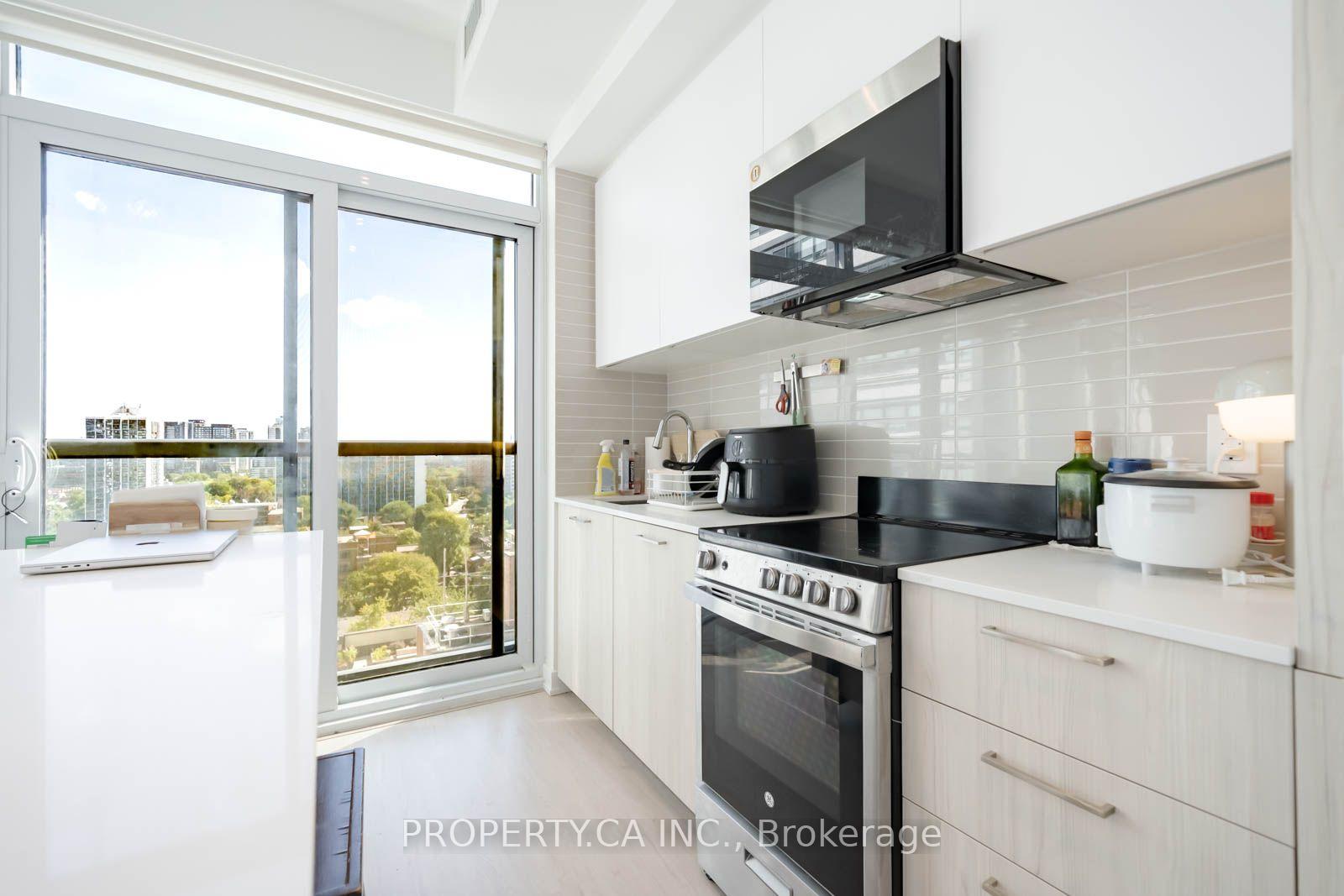 65 Mutual Street 1509, Toronto Unit: 1509