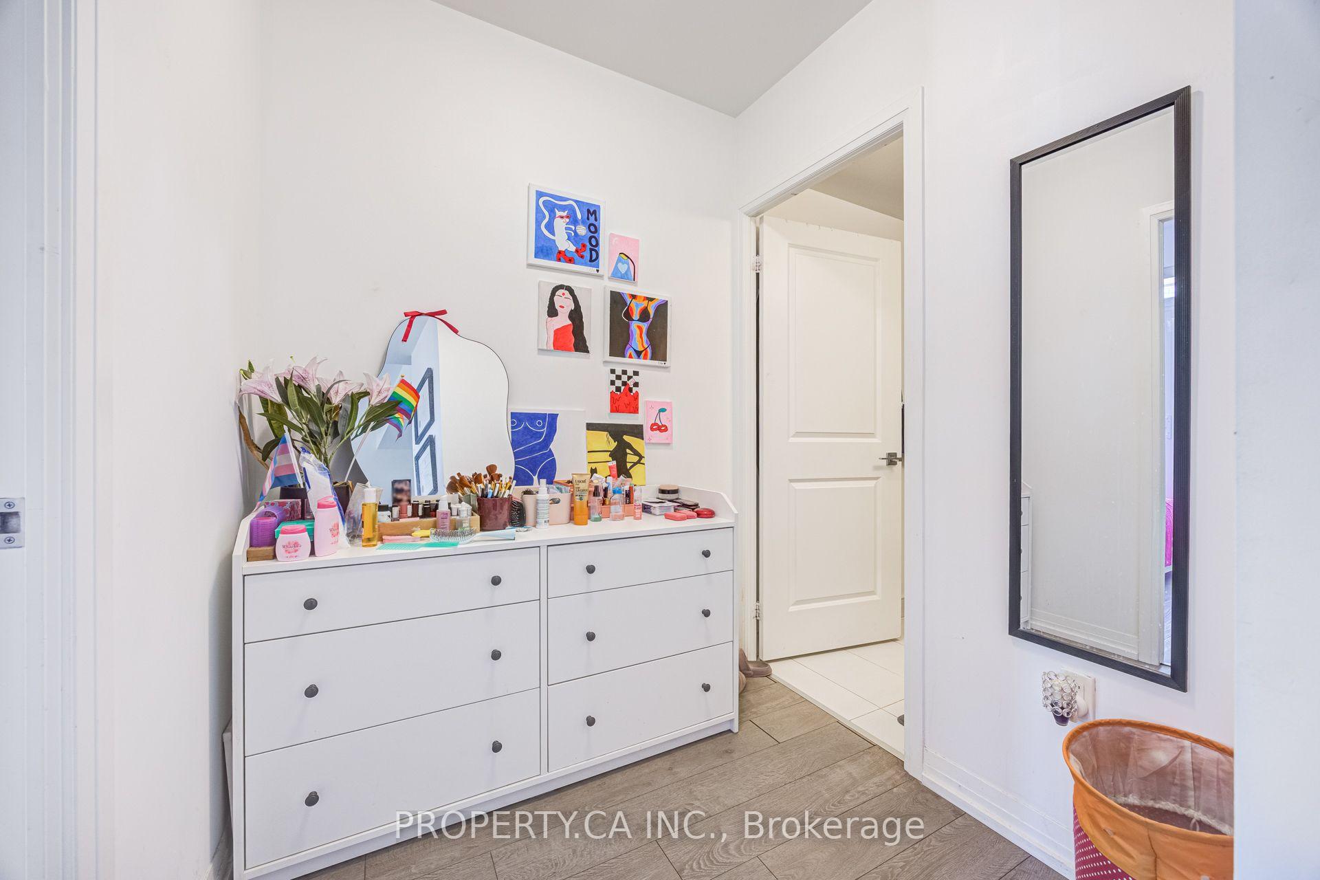 251 Jarvis Street 403, Toronto Unit: 403
