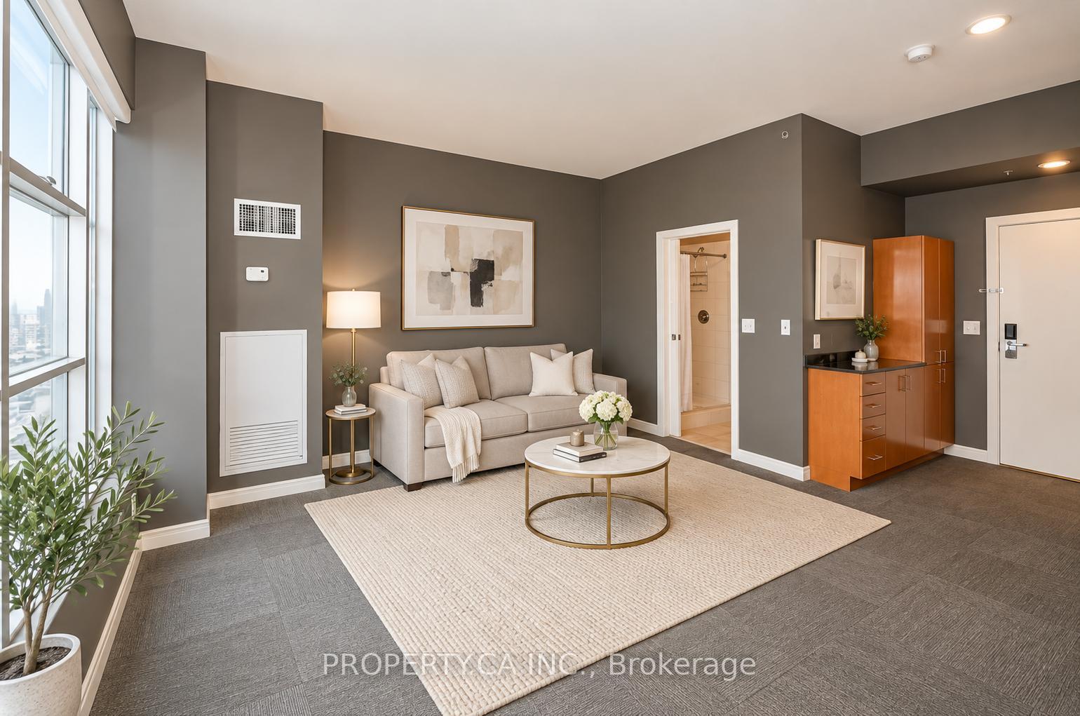 1 King Street W 3708, Toronto Unit: 3708