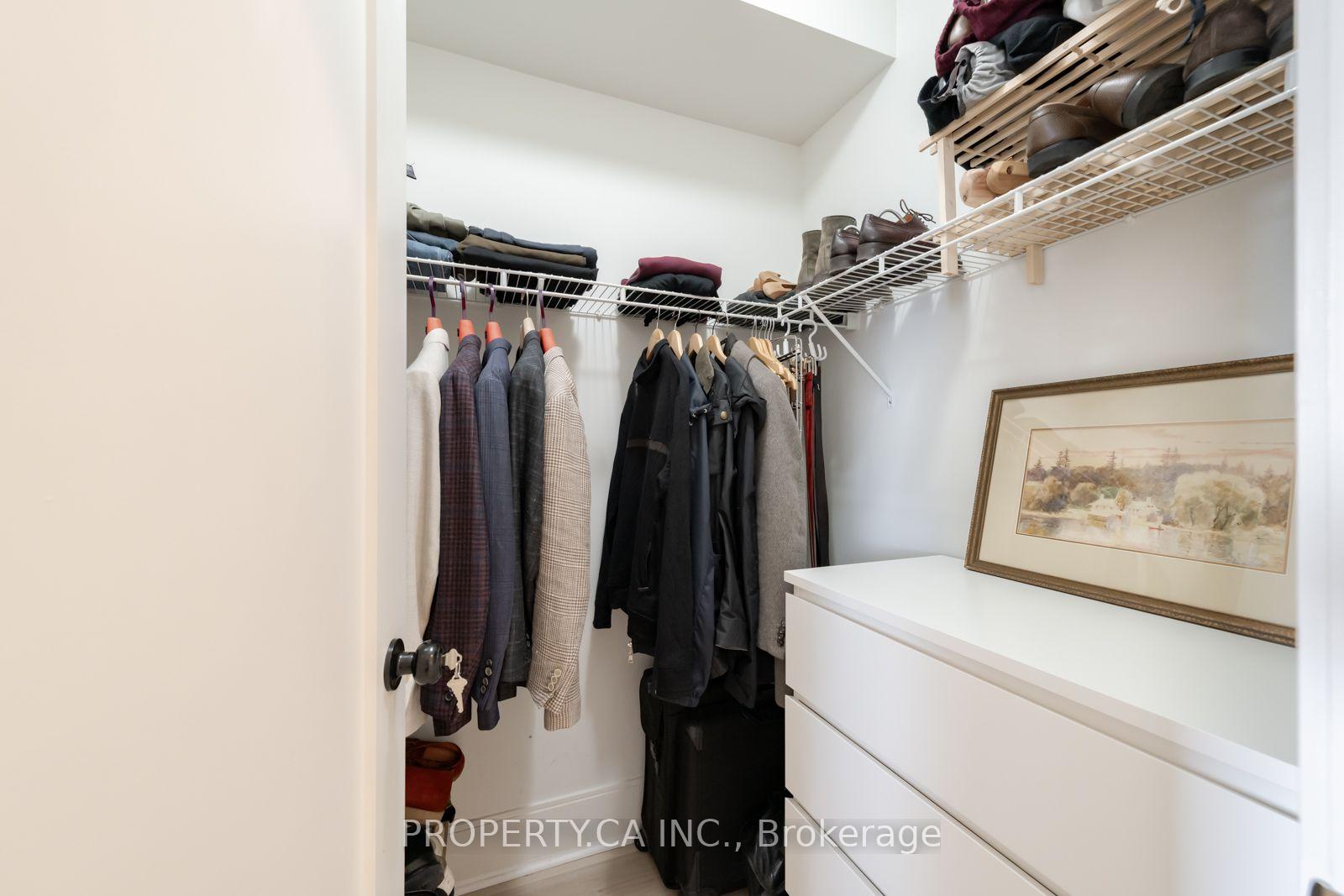 70 Roehampton Avenue 1415, Toronto Unit: 1415