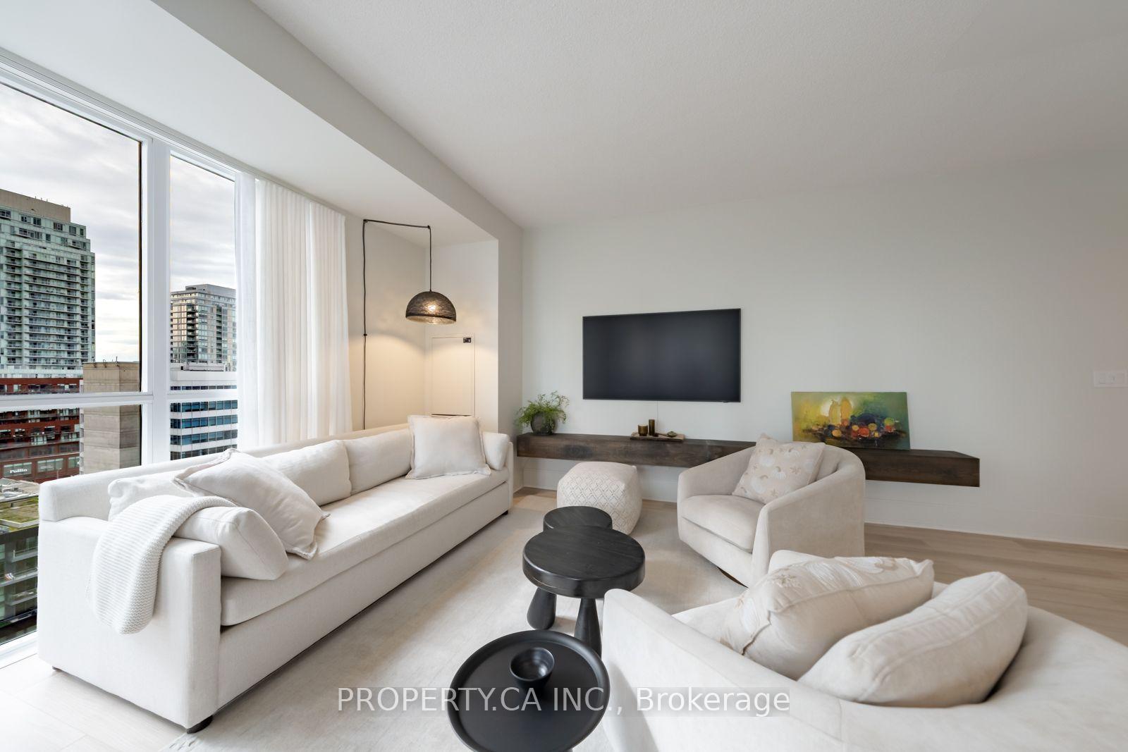 70 Roehampton Avenue 1415, Toronto Unit: 1415