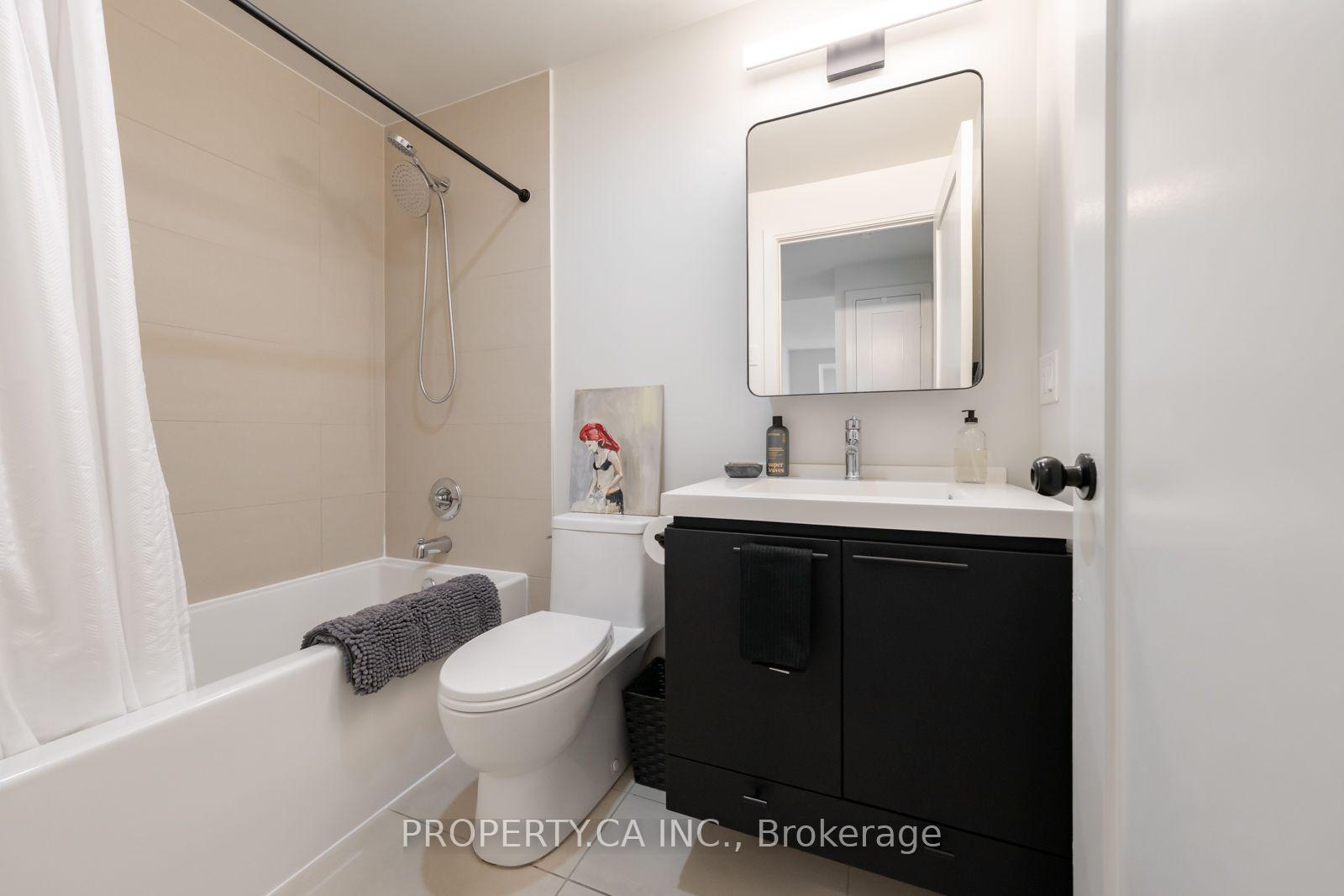 70 Roehampton Avenue 1415, Toronto Unit: 1415