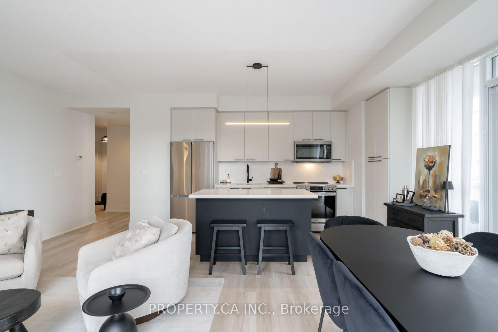 70 Roehampton Avenue 1415, Toronto Unit: 1415