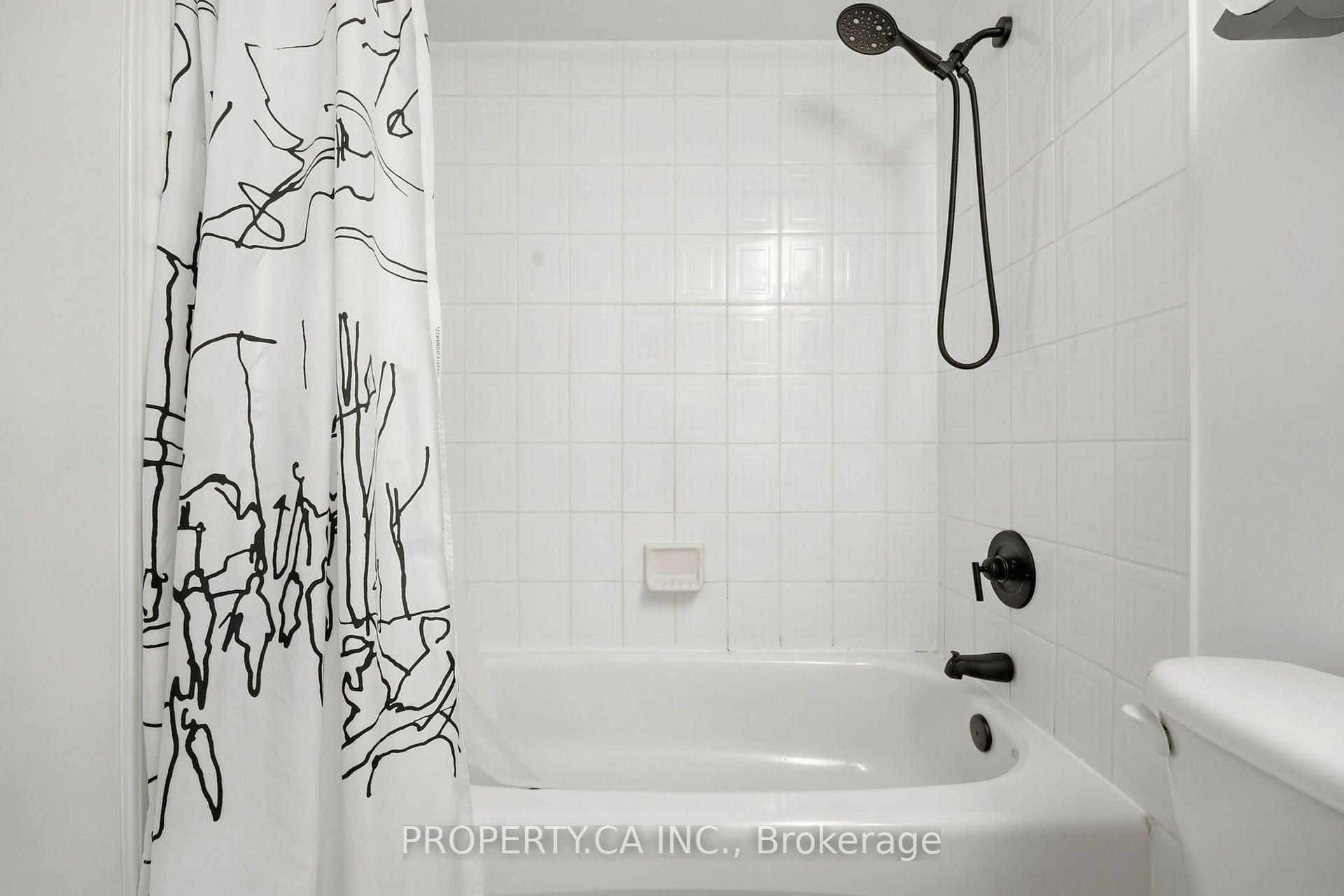 3 Everson Drive 118, Toronto Unit: 118