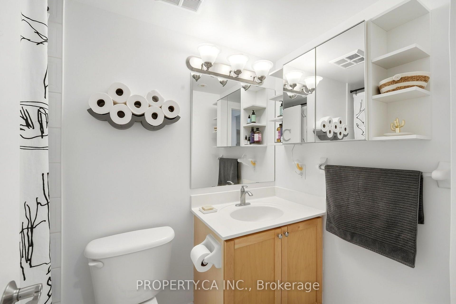 3 Everson Drive 118, Toronto Unit: 118