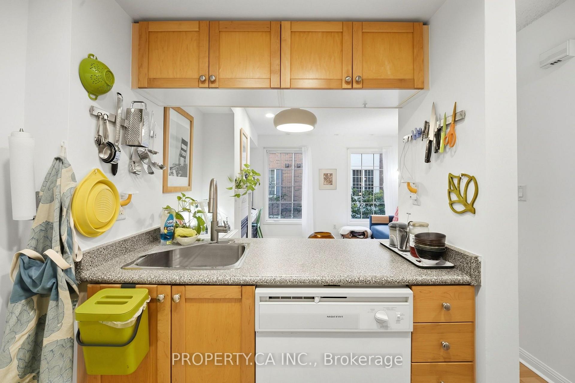 3 Everson Drive 118, Toronto Unit: 118