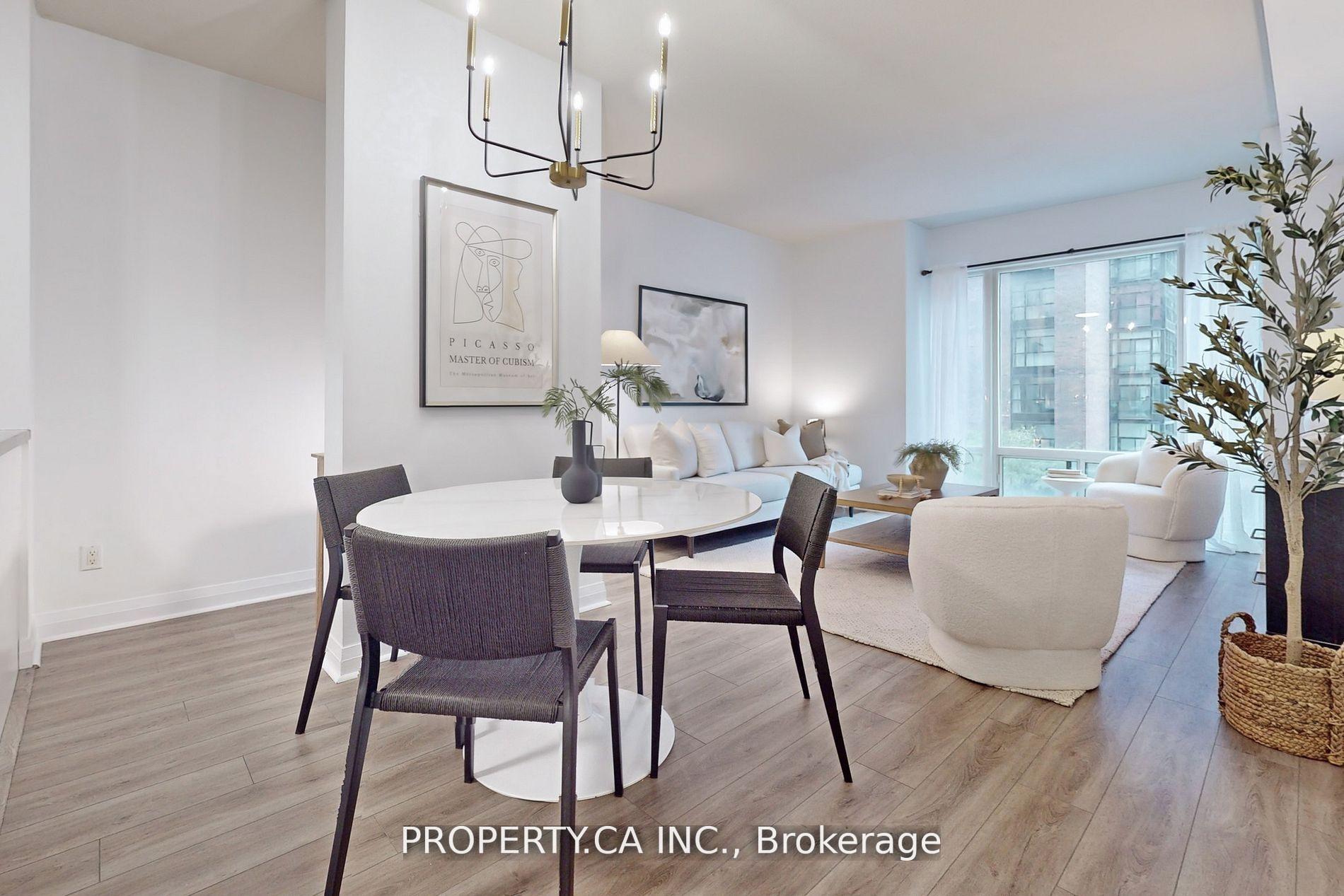 1121 Bay Street 301, Toronto Unit: 301