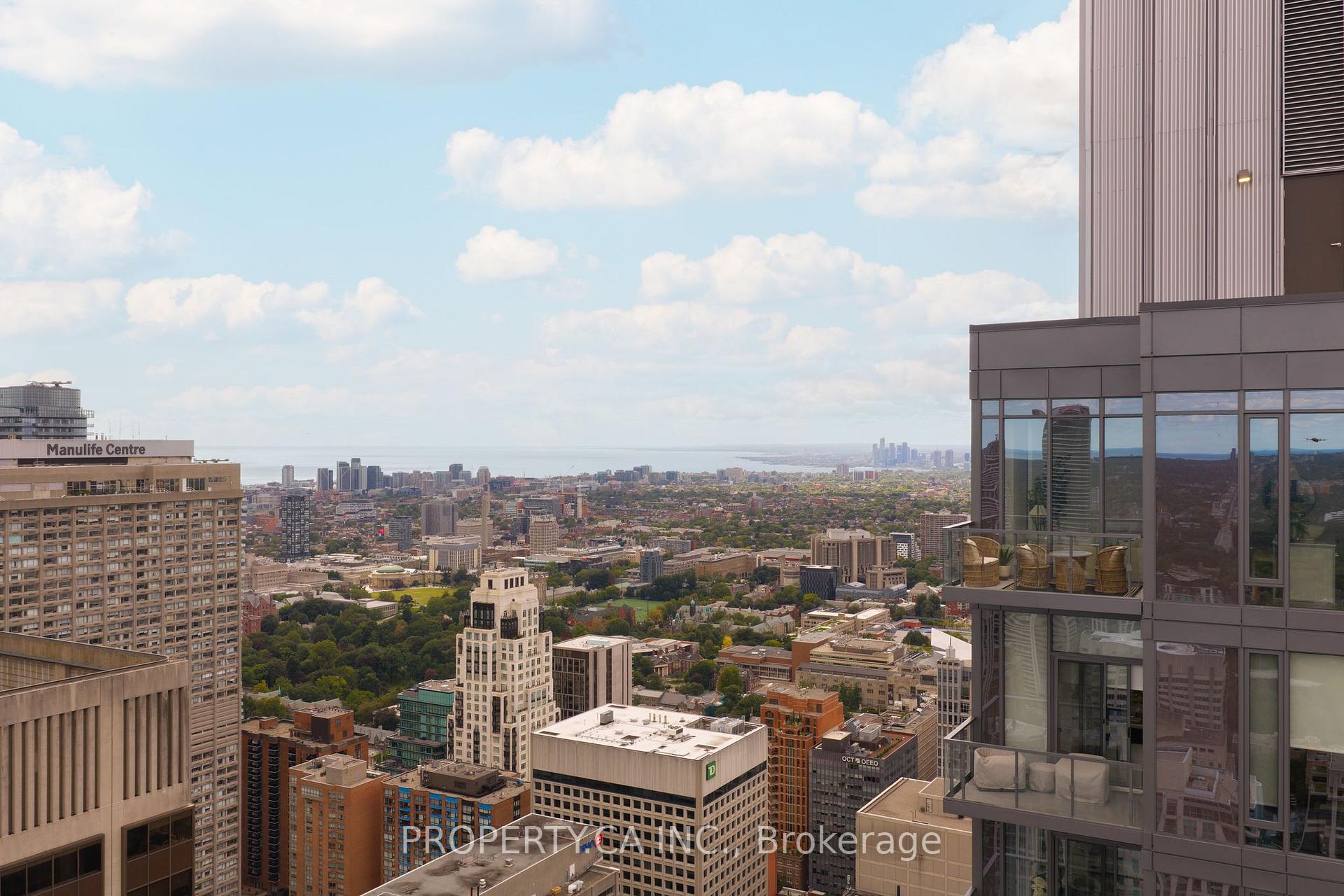 8 Cumberland Street 5104, Toronto Unit: 5104