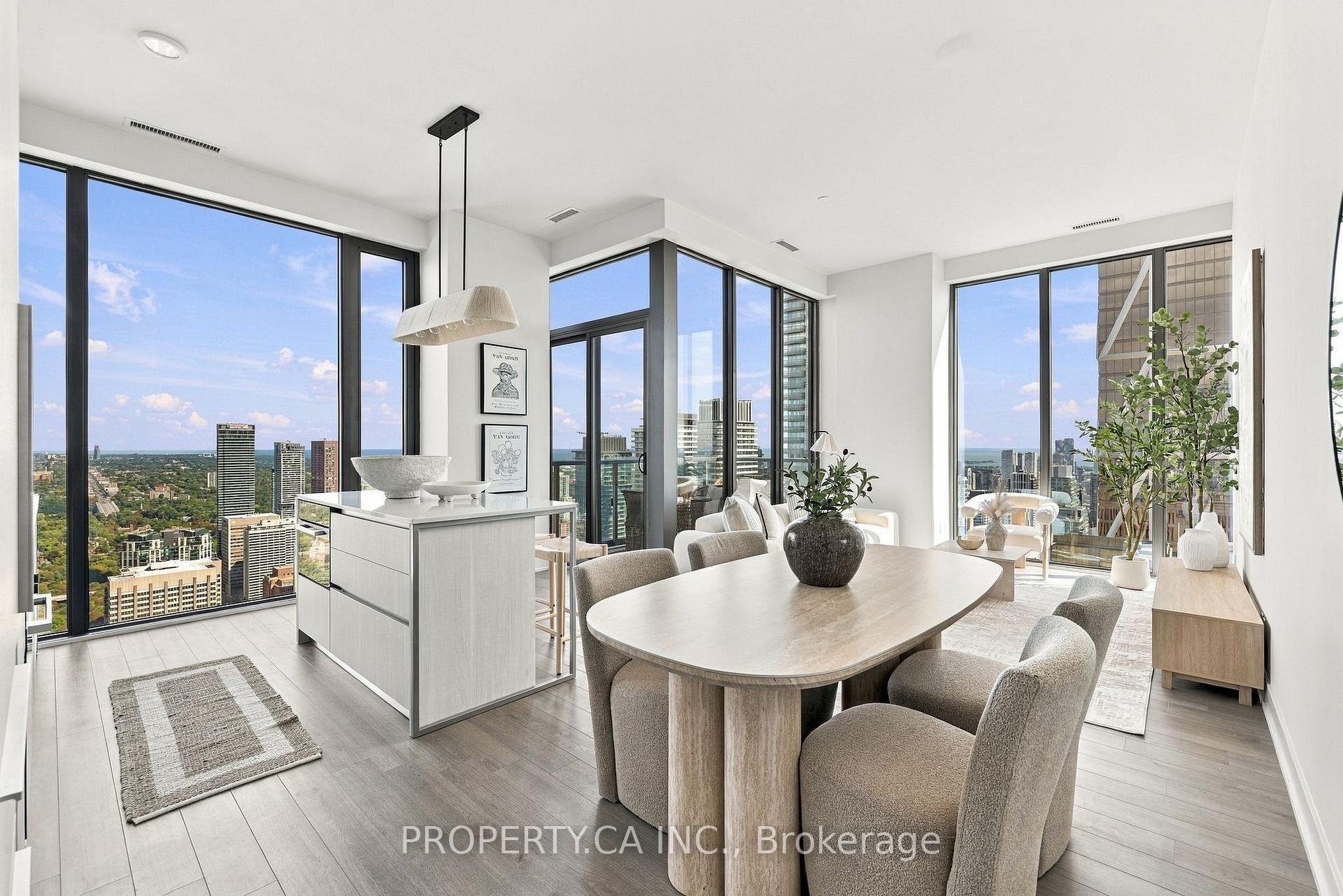 8 Cumberland Street 5104, Toronto Unit: 5104