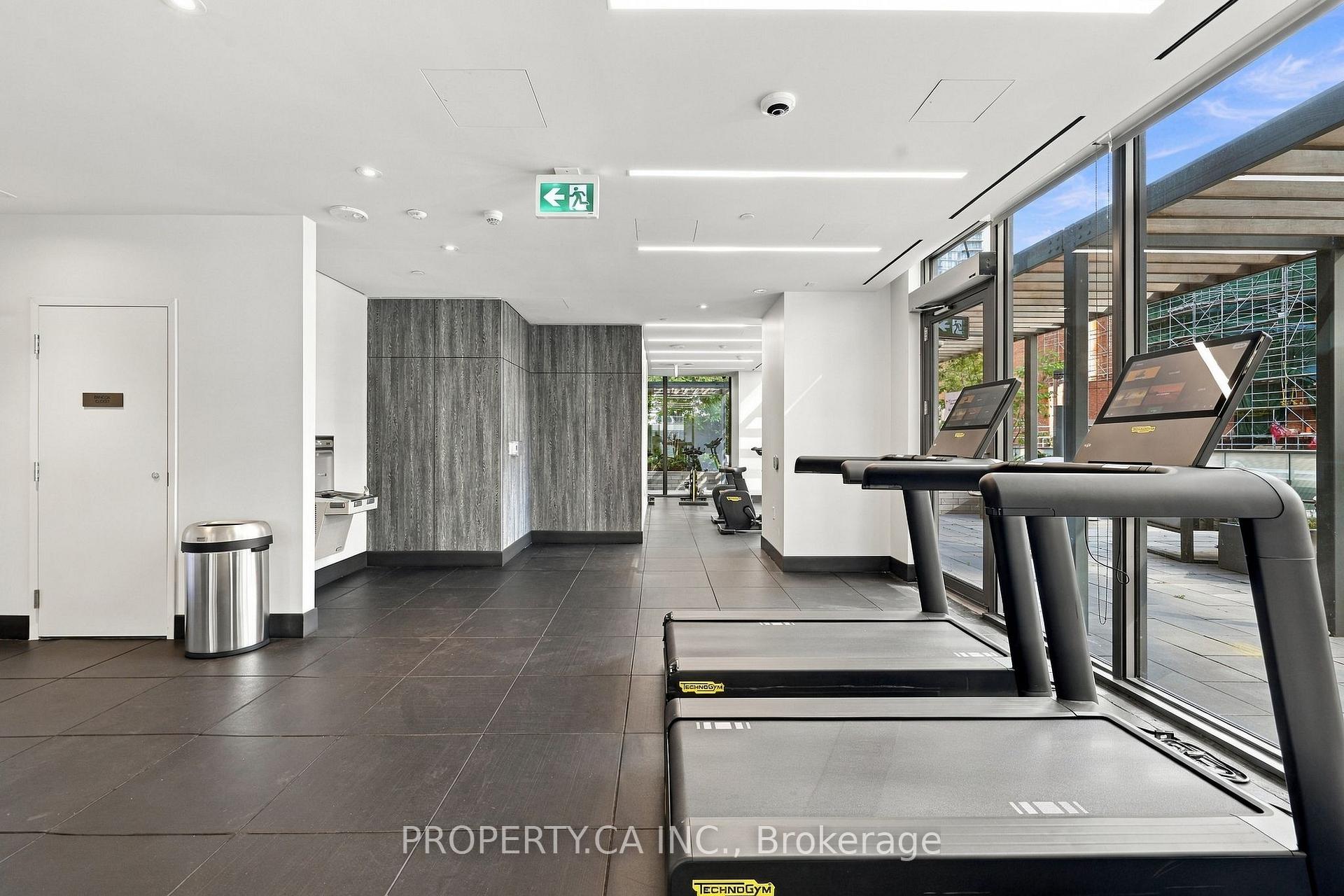 8 Cumberland Street 5104, Toronto Unit: 5104