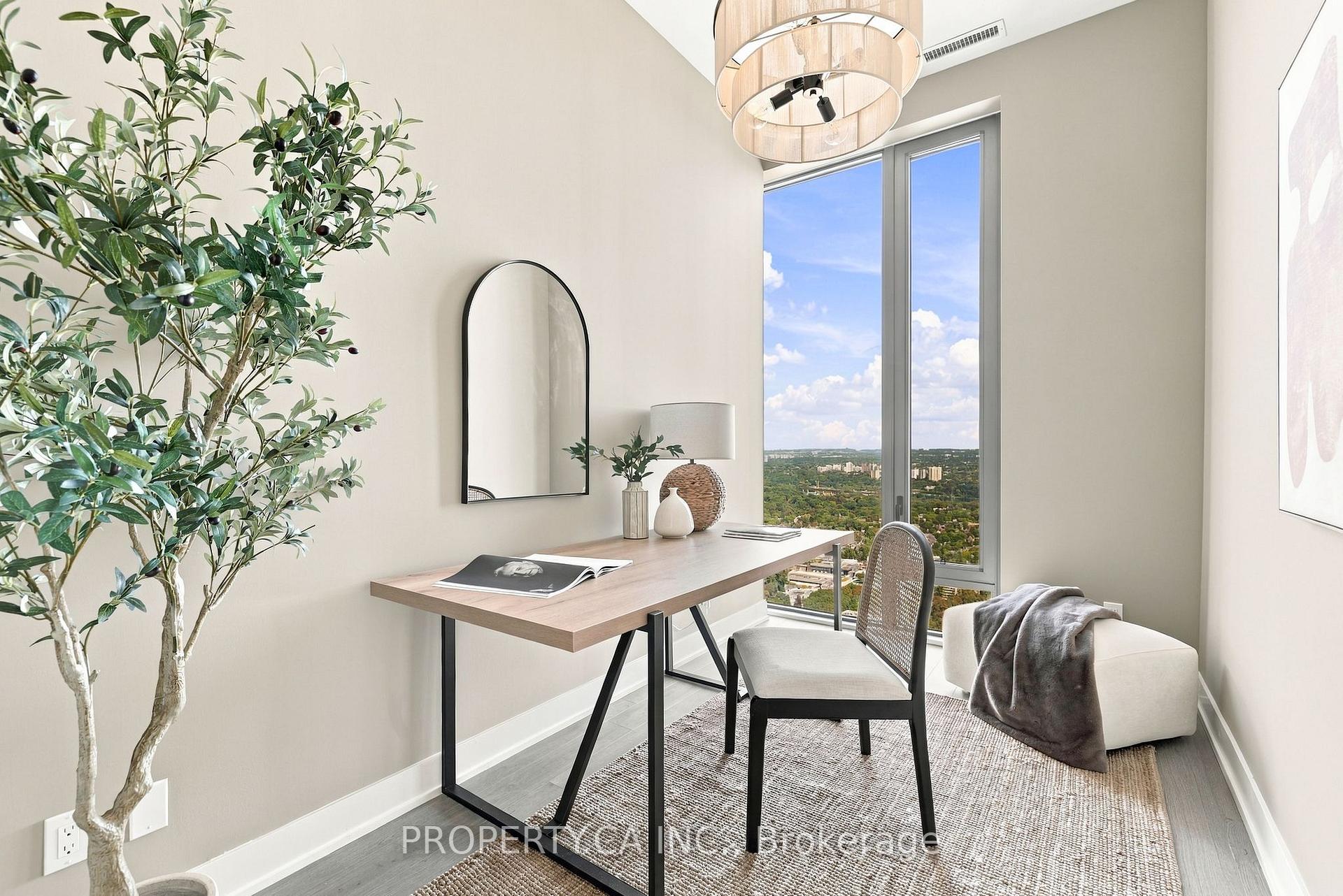 8 Cumberland Street 5104, Toronto Unit: 5104