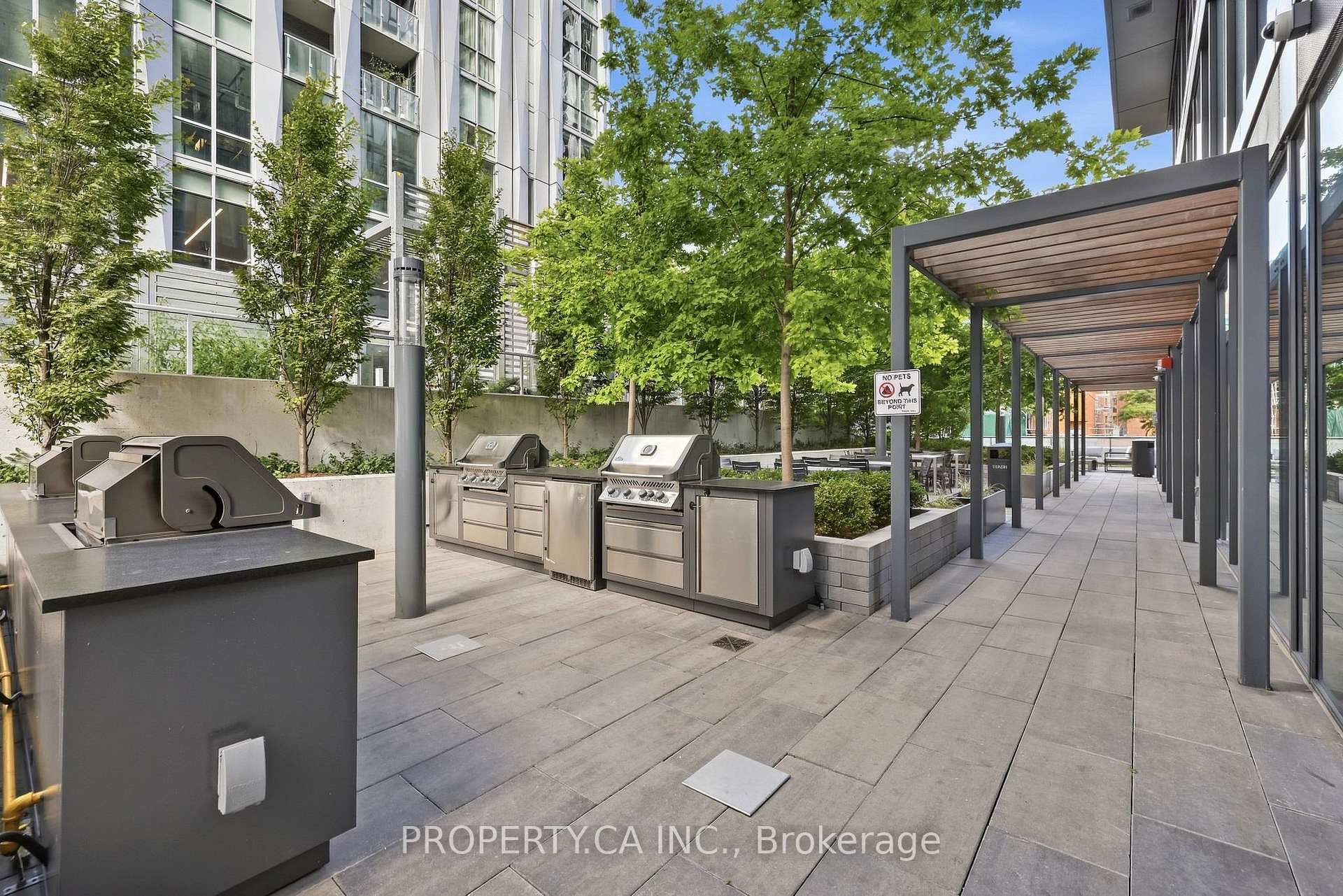 8 Cumberland Street 5104, Toronto Unit: 5104