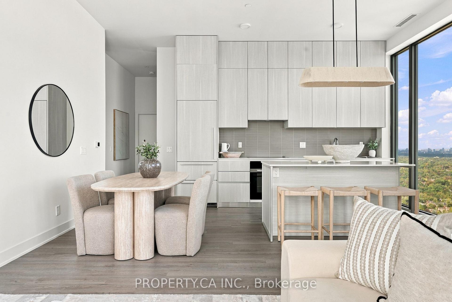 8 Cumberland Street 5104, Toronto Unit: 5104