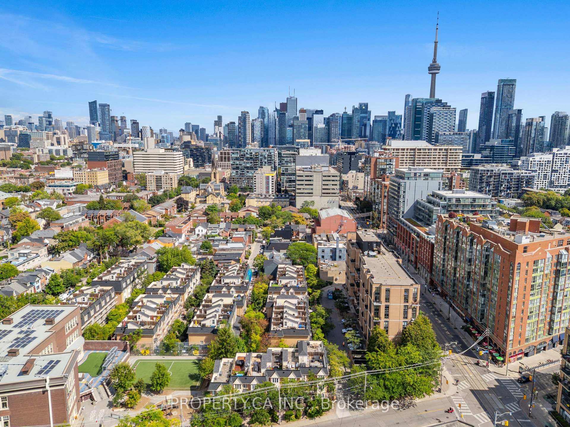 208 Niagara Street Th2, Toronto Unit: Th2