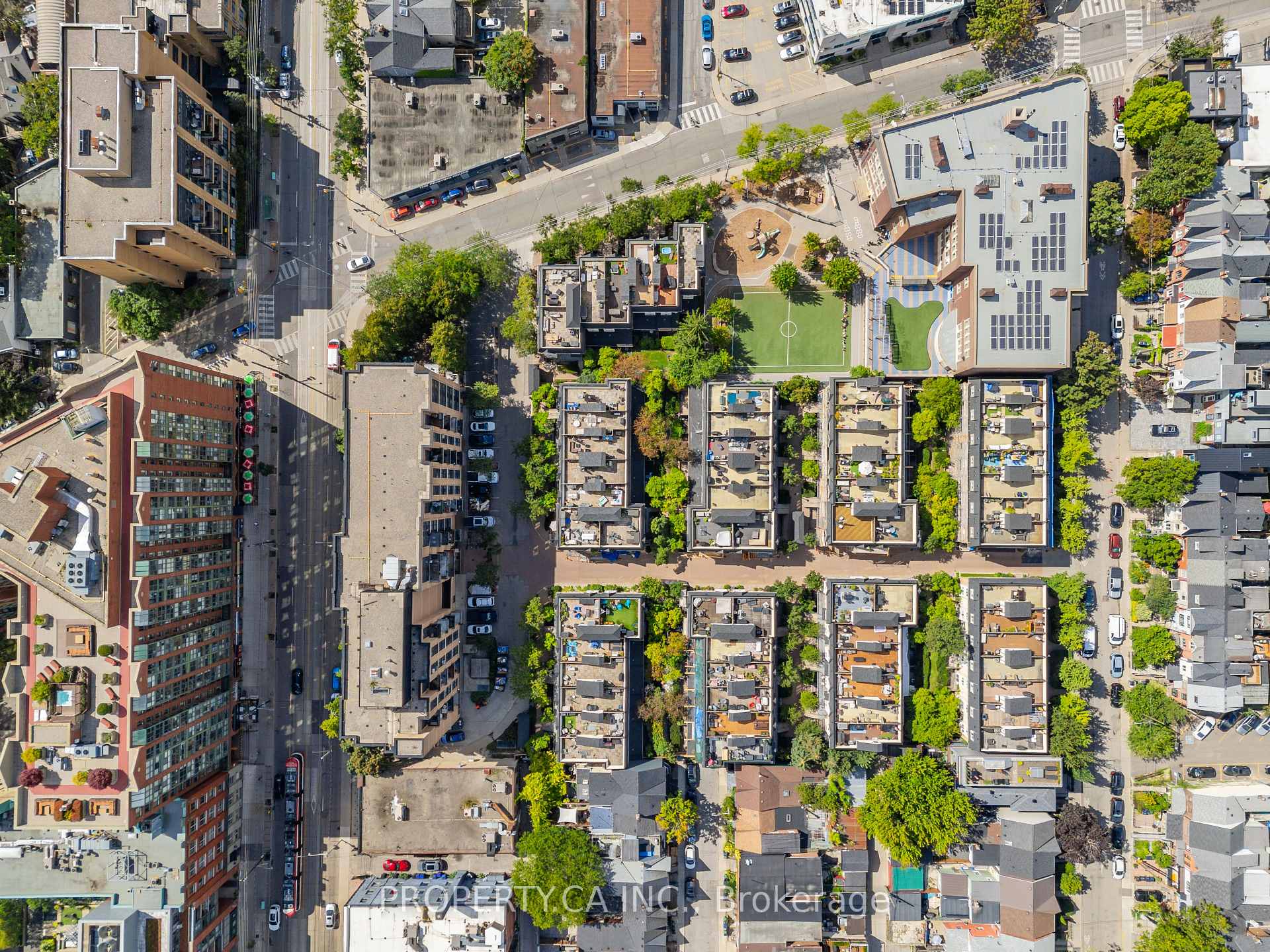 208 Niagara Street Th2, Toronto Unit: Th2