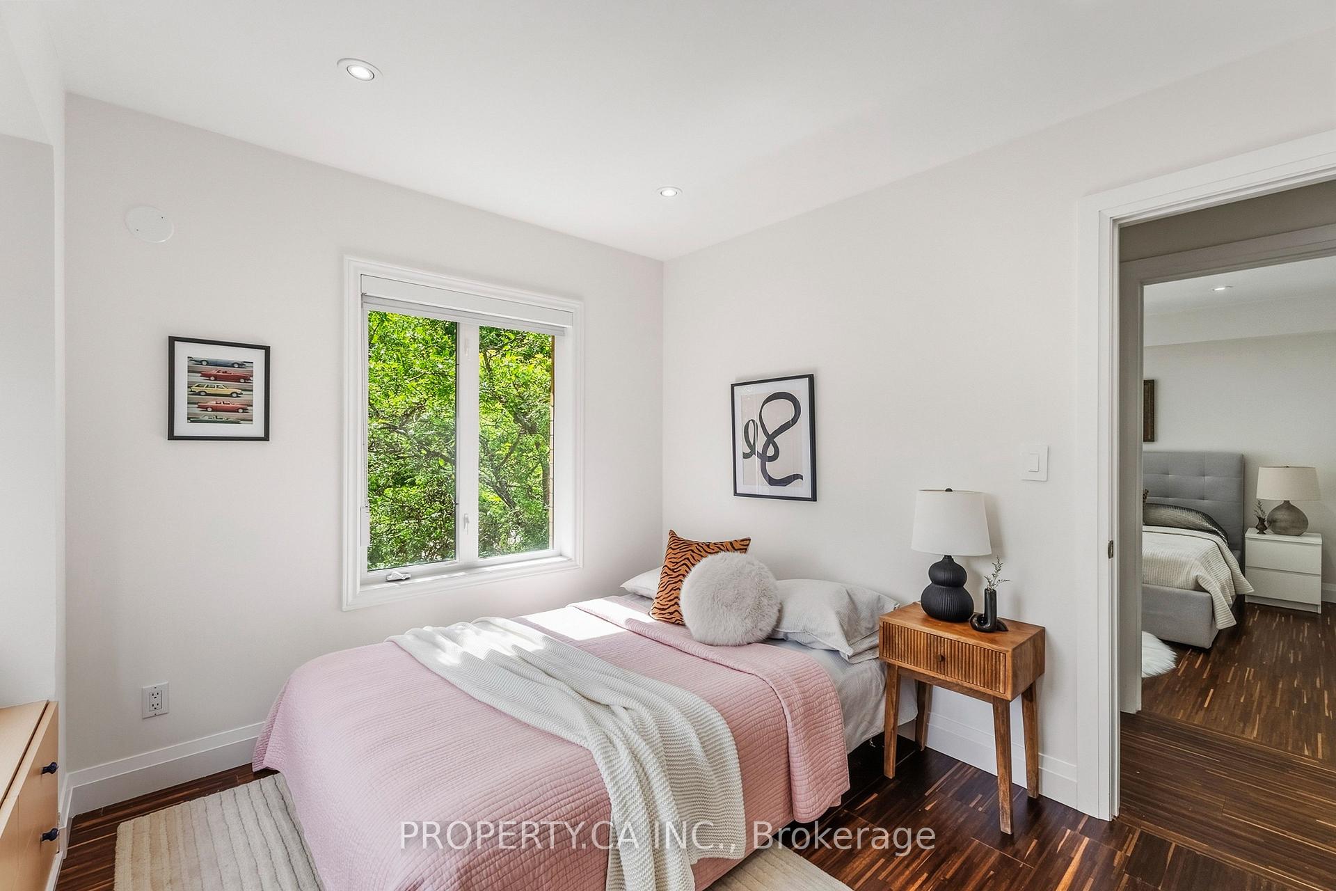 208 Niagara Street Th2, Toronto Unit: Th2