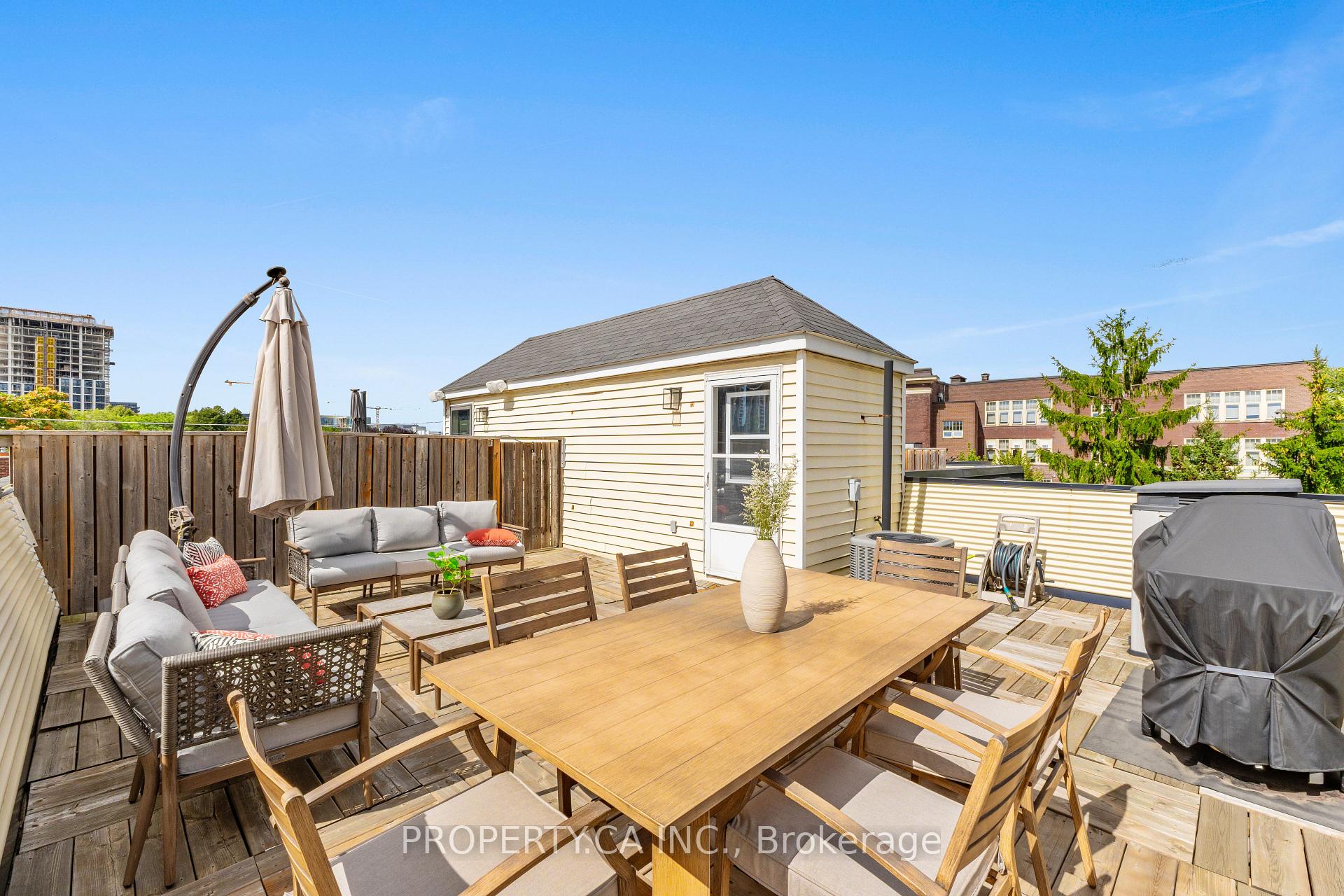 208 Niagara Street Th2, Toronto Unit: Th2