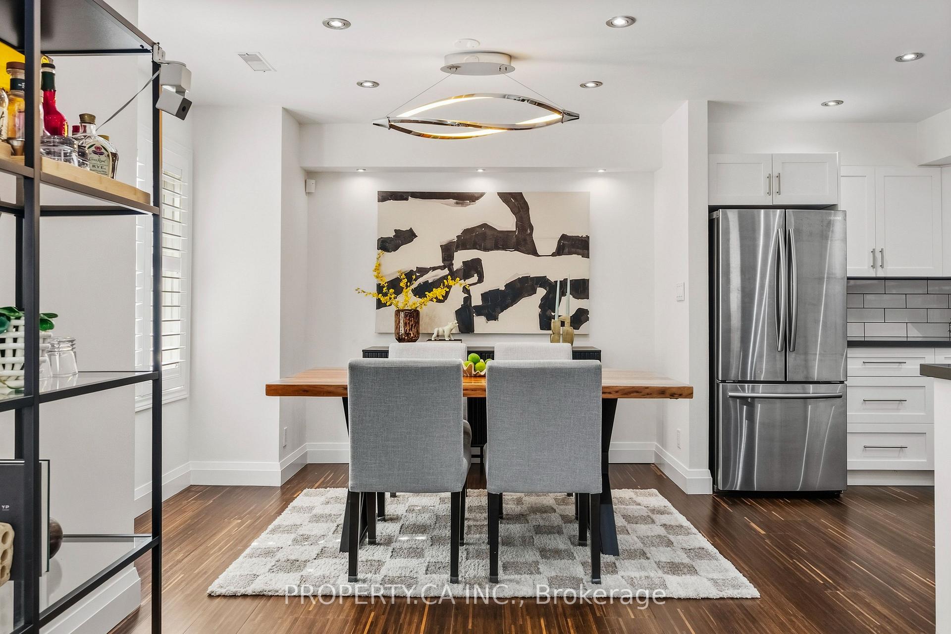 208 Niagara Street Th2, Toronto Unit: Th2