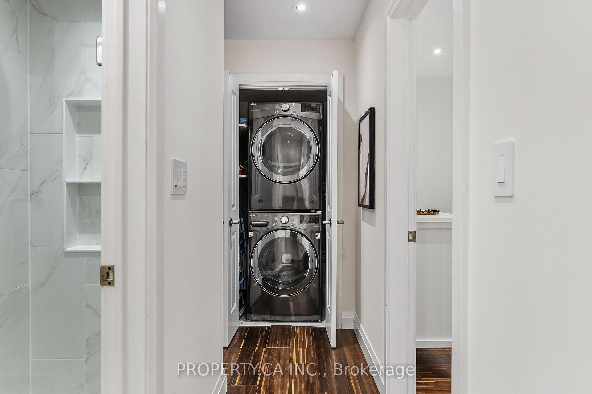 208 Niagara Street Th2, Toronto Unit: Th2