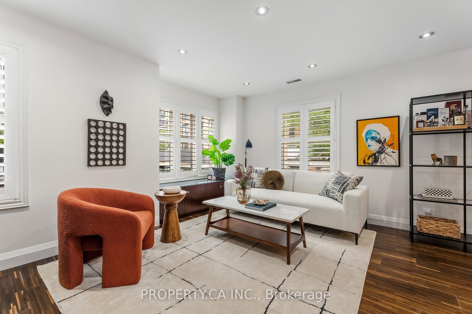 208 Niagara Street Th2, Toronto Unit: Th2