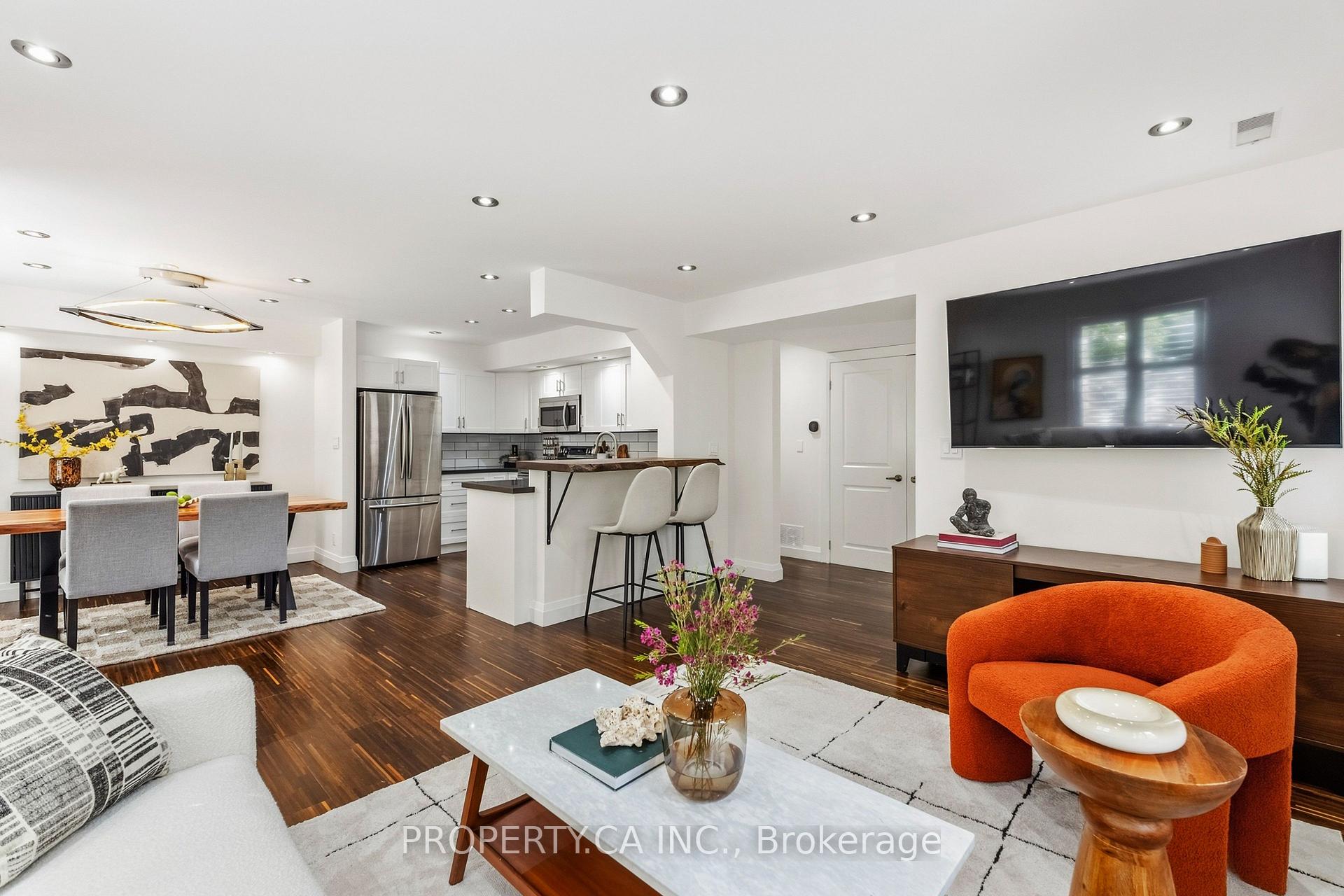 208 Niagara Street Th2, Toronto Unit: Th2