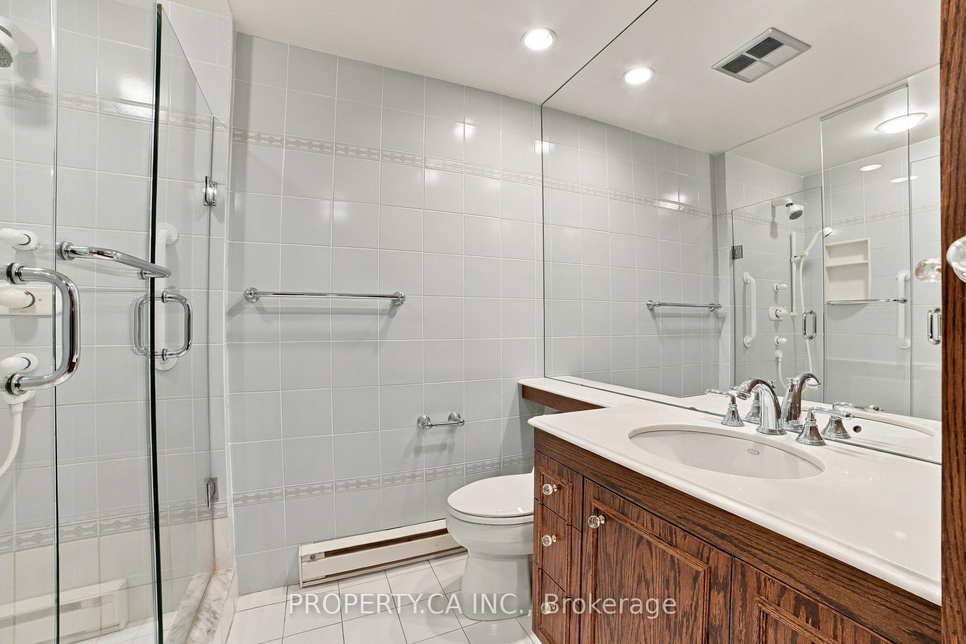 150 Heath Street 1402, Toronto Unit: 1402