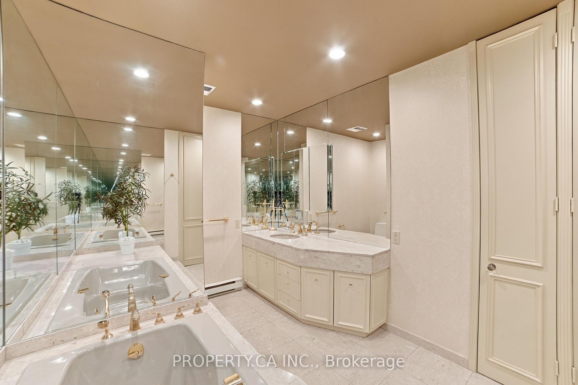 150 Heath Street 1402, Toronto Unit: 1402