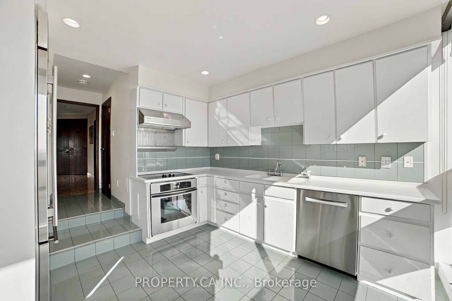 150 Heath Street 1402, Toronto Unit: 1402
