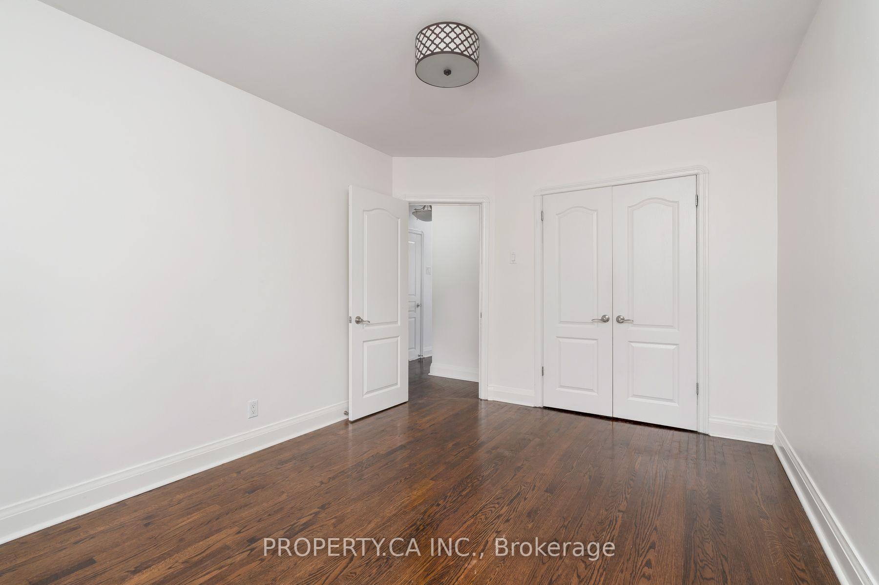 573 Northcliffe Boulevard, Toronto