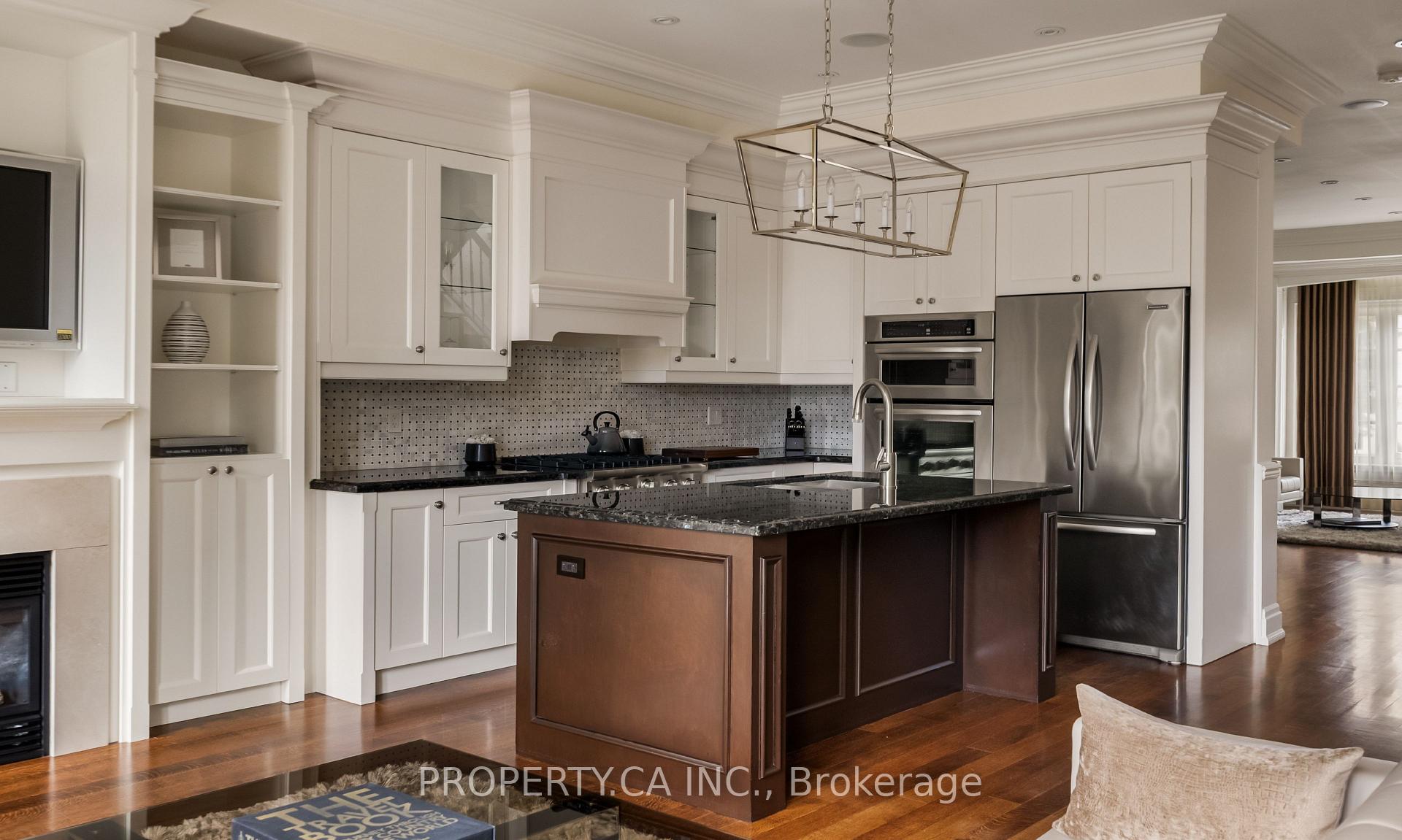 175 Snowdon Avenue, Toronto