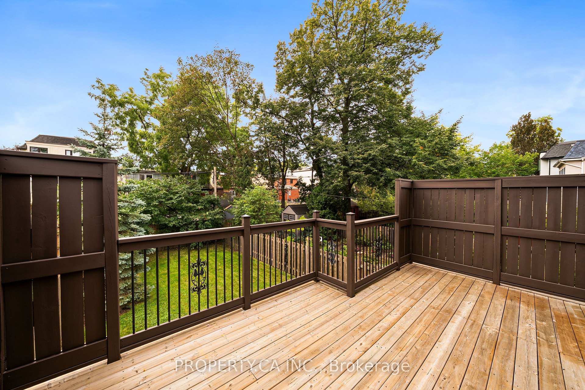 175 Snowdon Avenue, Toronto